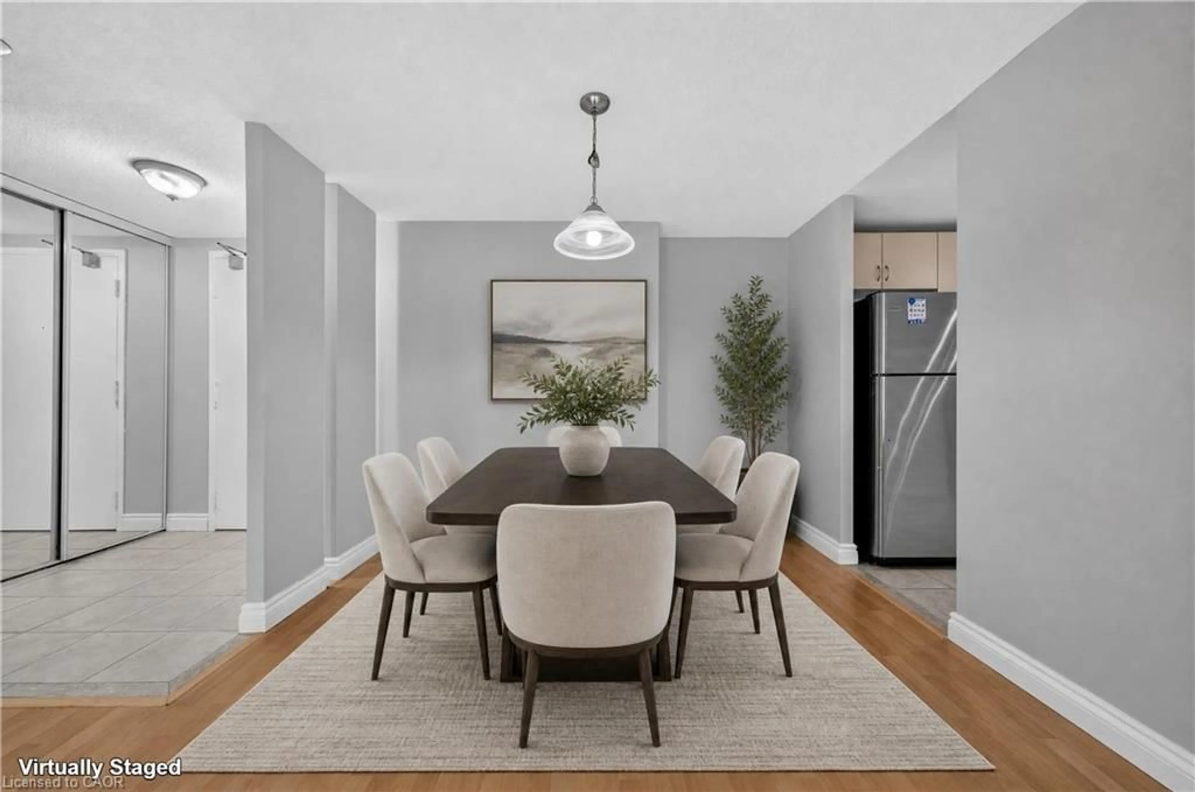 Dining room, unknown for 6720 Glen Erin Dr #404, Mississauga Ontario L5N 3K8