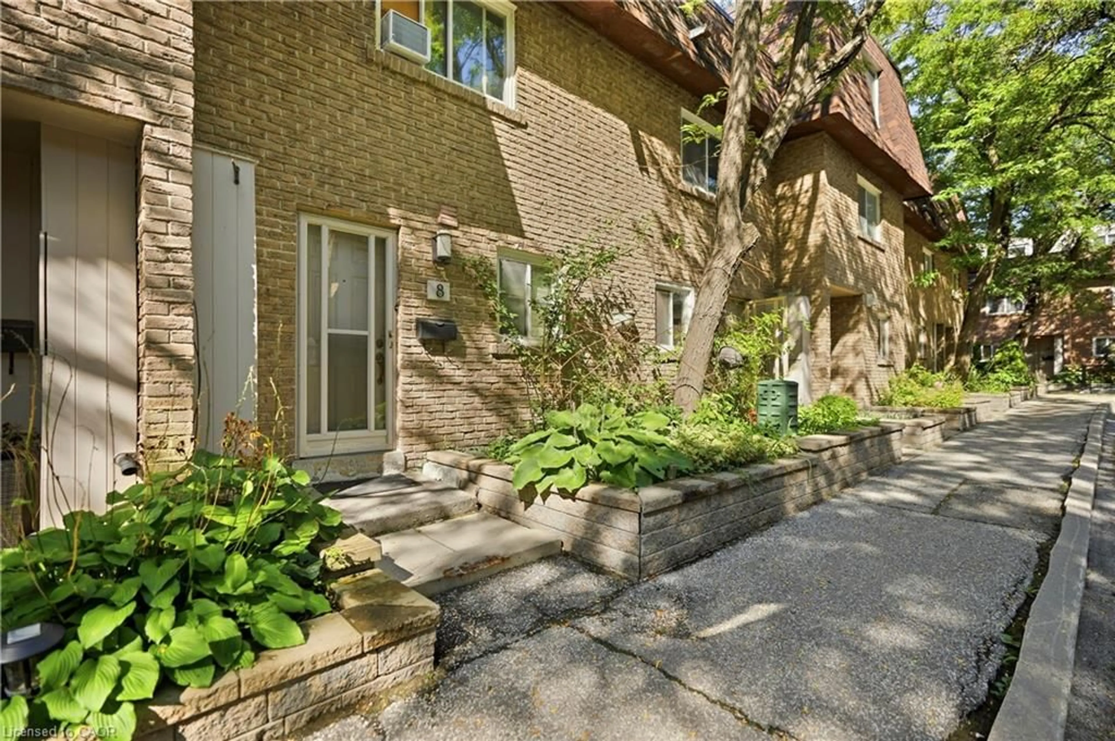 Unknown for 275 Manse Rd #8, Scarborough Ontario M1E 4X8