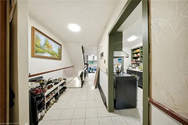 275 Manse Rd #8, Scarborough 5
