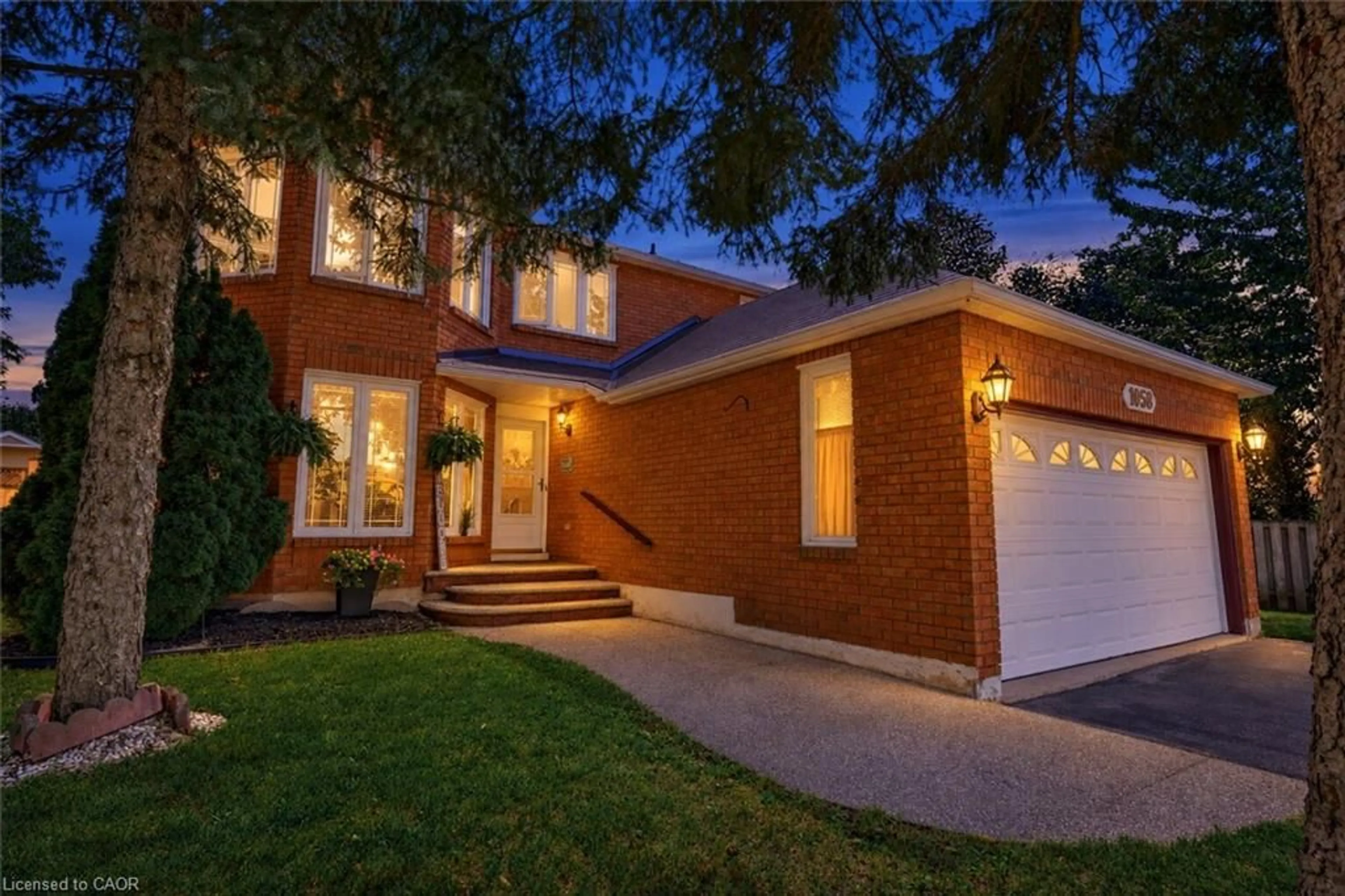 Home with brick exterior material, street for 1058 Glenbrook Ave, Oakville Ontario L6H 4A3