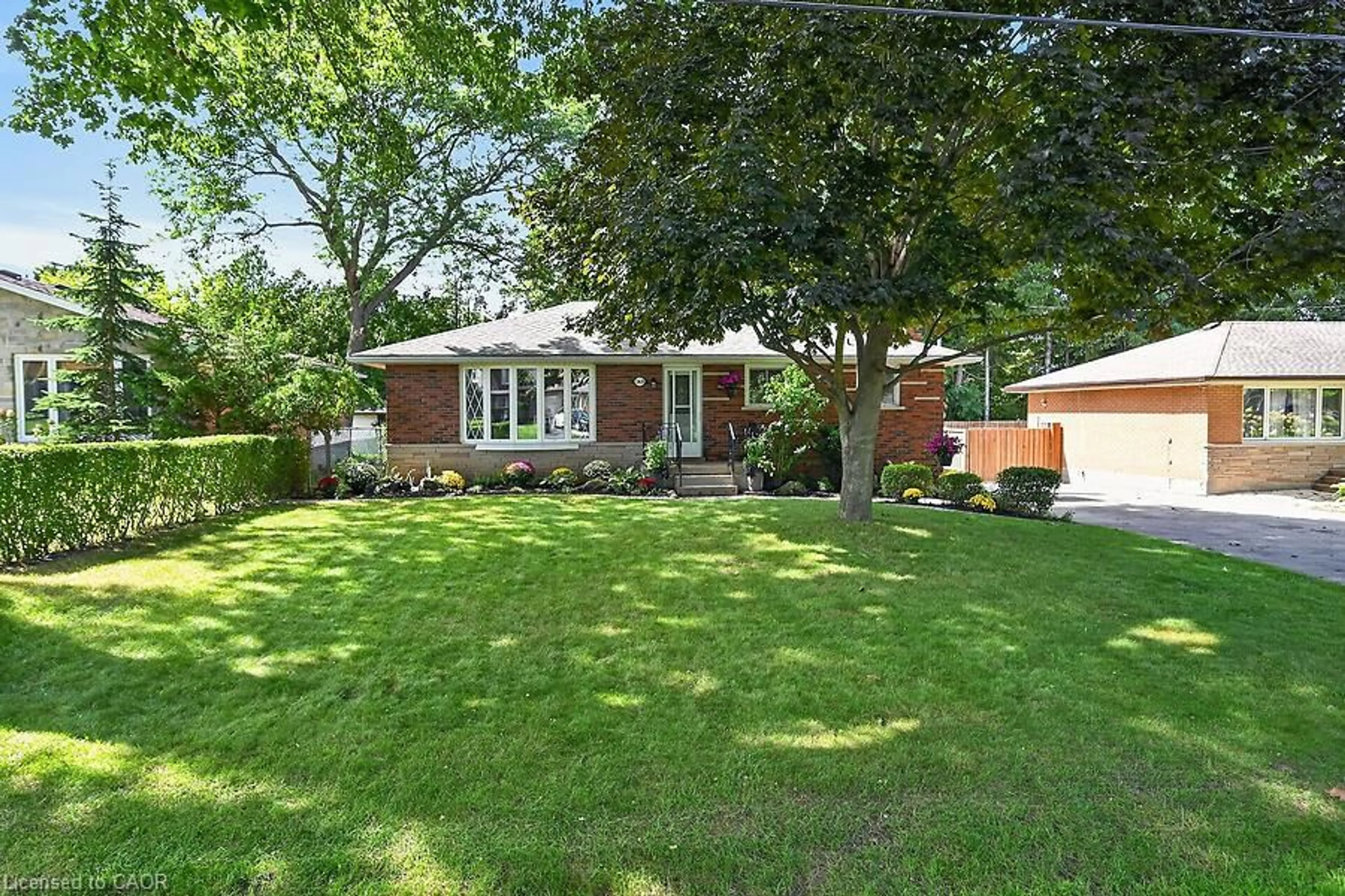 Home with brick exterior material, street for 149 Berwick St, Caledonia Ontario N3W 1E6