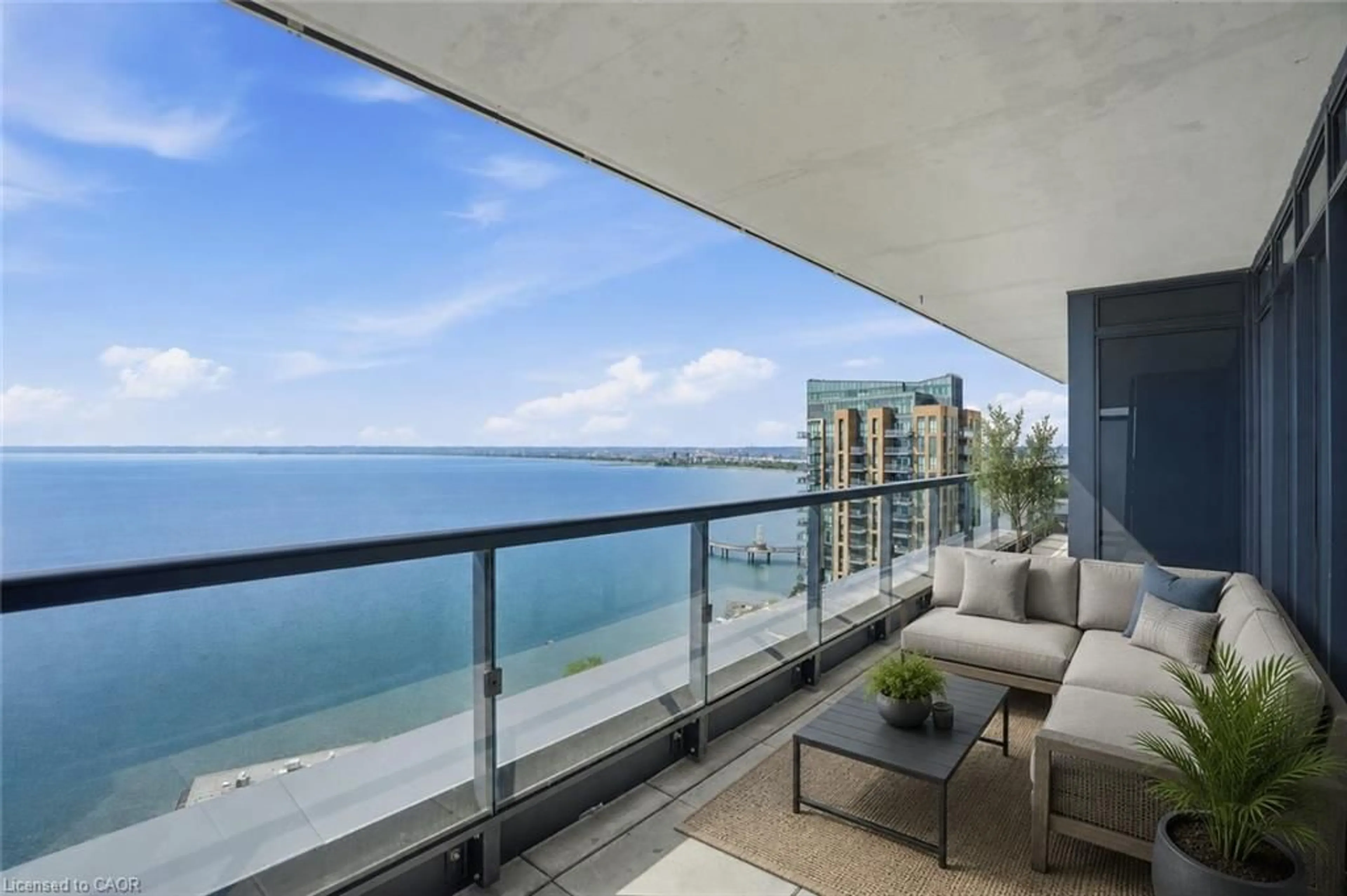 Balcony in the apartment, water/lake/river/ocean view for 370 Martha St #2104, Burlington Ontario L7R 0G9