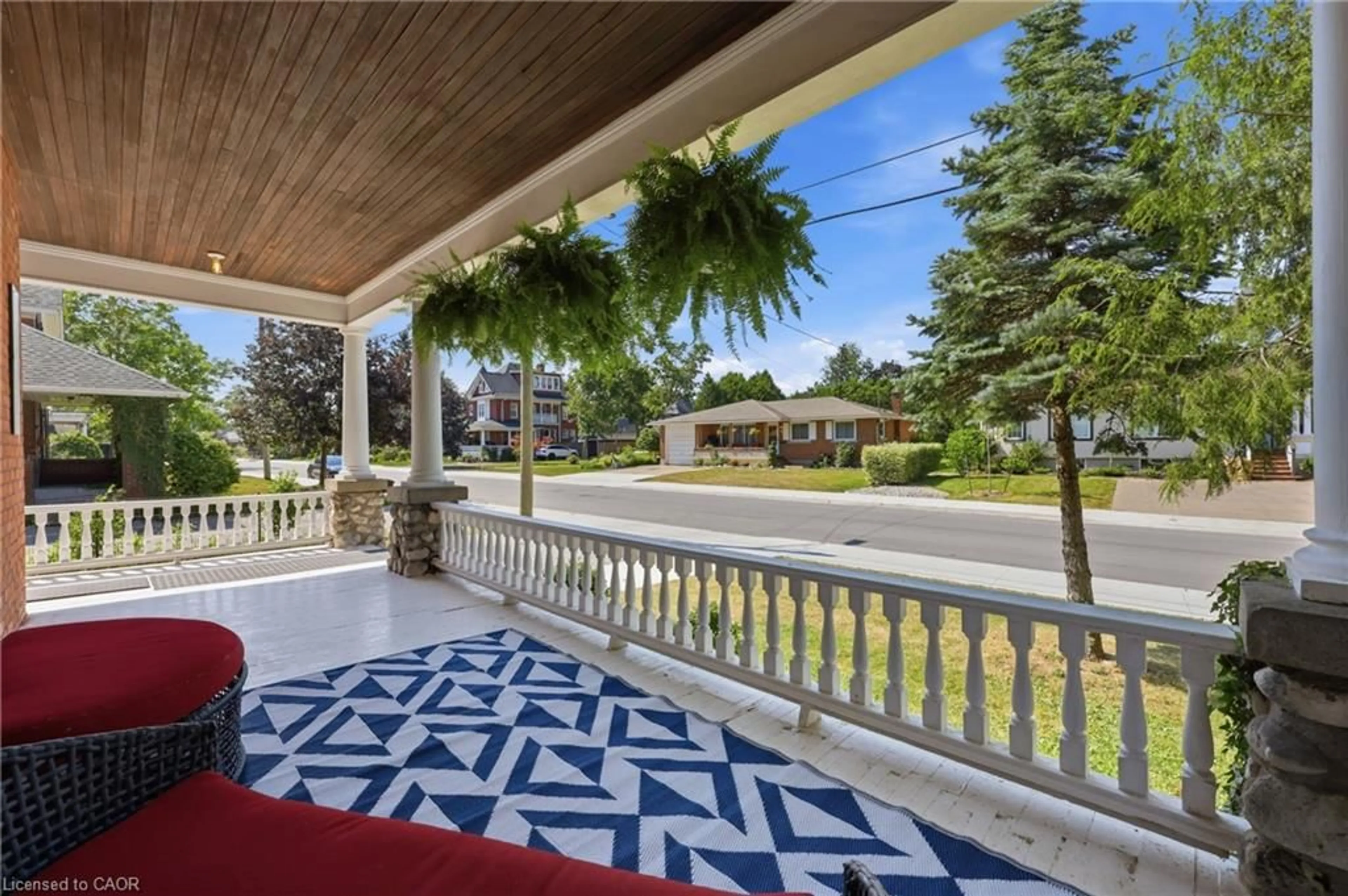 Patio, unknown for 41 Maple Ave, Welland Ontario L3C 5E9