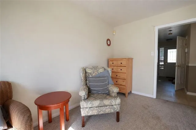 95 Resurrection Dr, Kitchener 5
