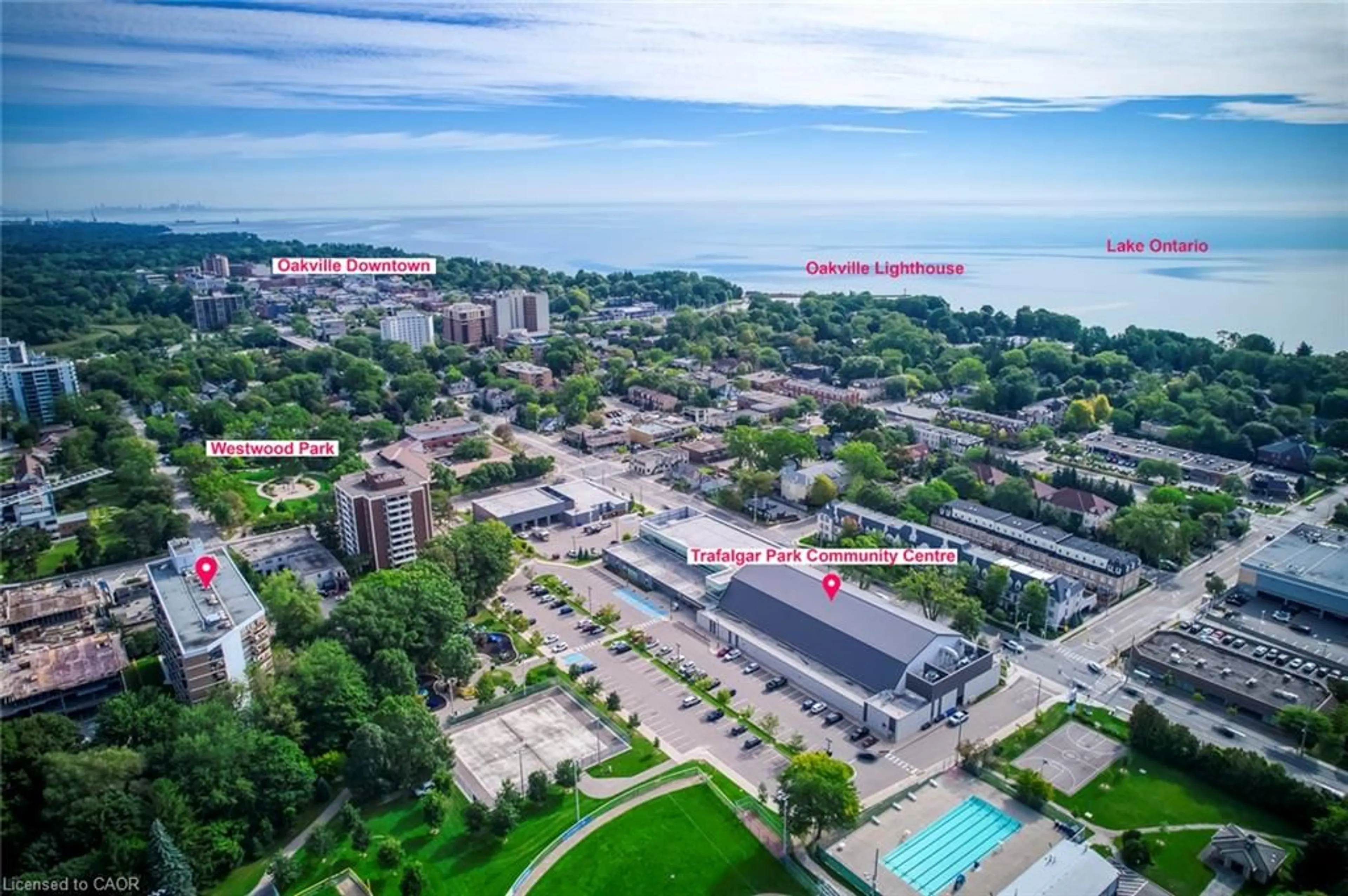 A pic from outside/outdoor area/front of a property/back of a property/a pic from drone, water/lake/river/ocean view for 212 Kerr St #906, Oakville Ontario L6K 3B1