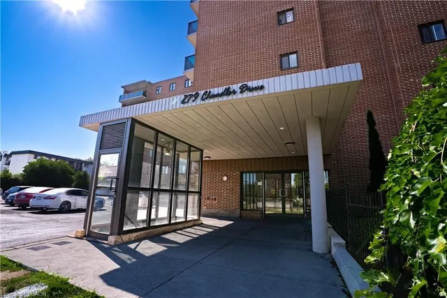 279 Chandler Dr #203, Kitchener