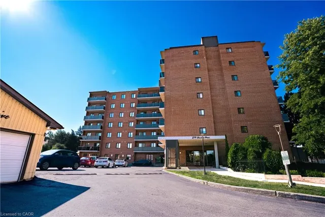 279 Chandler Dr #203, Kitchener 4