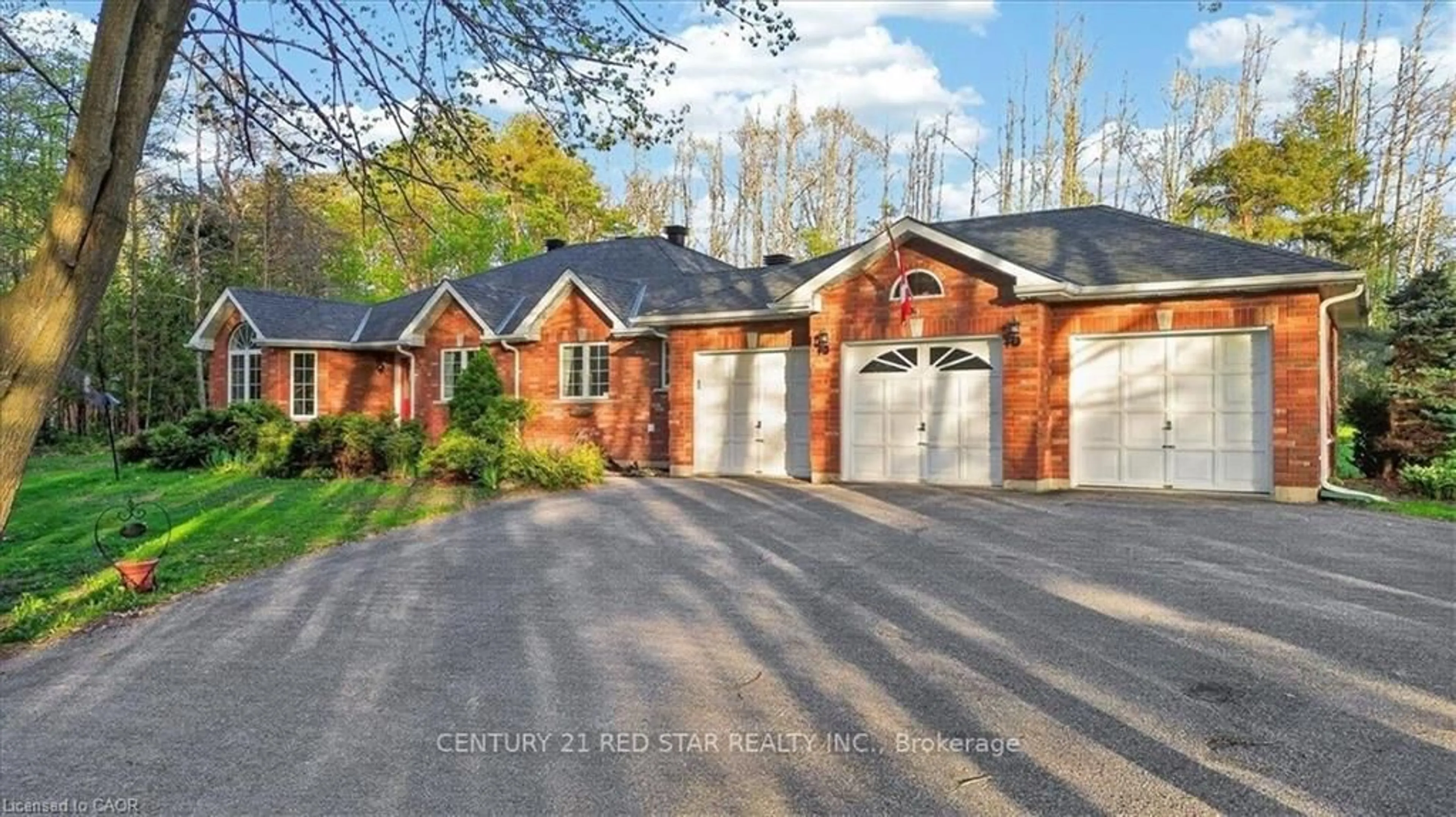 Home with brick exterior material, street for 1775 Loretta Ave, Severn Ontario L3V 7W2