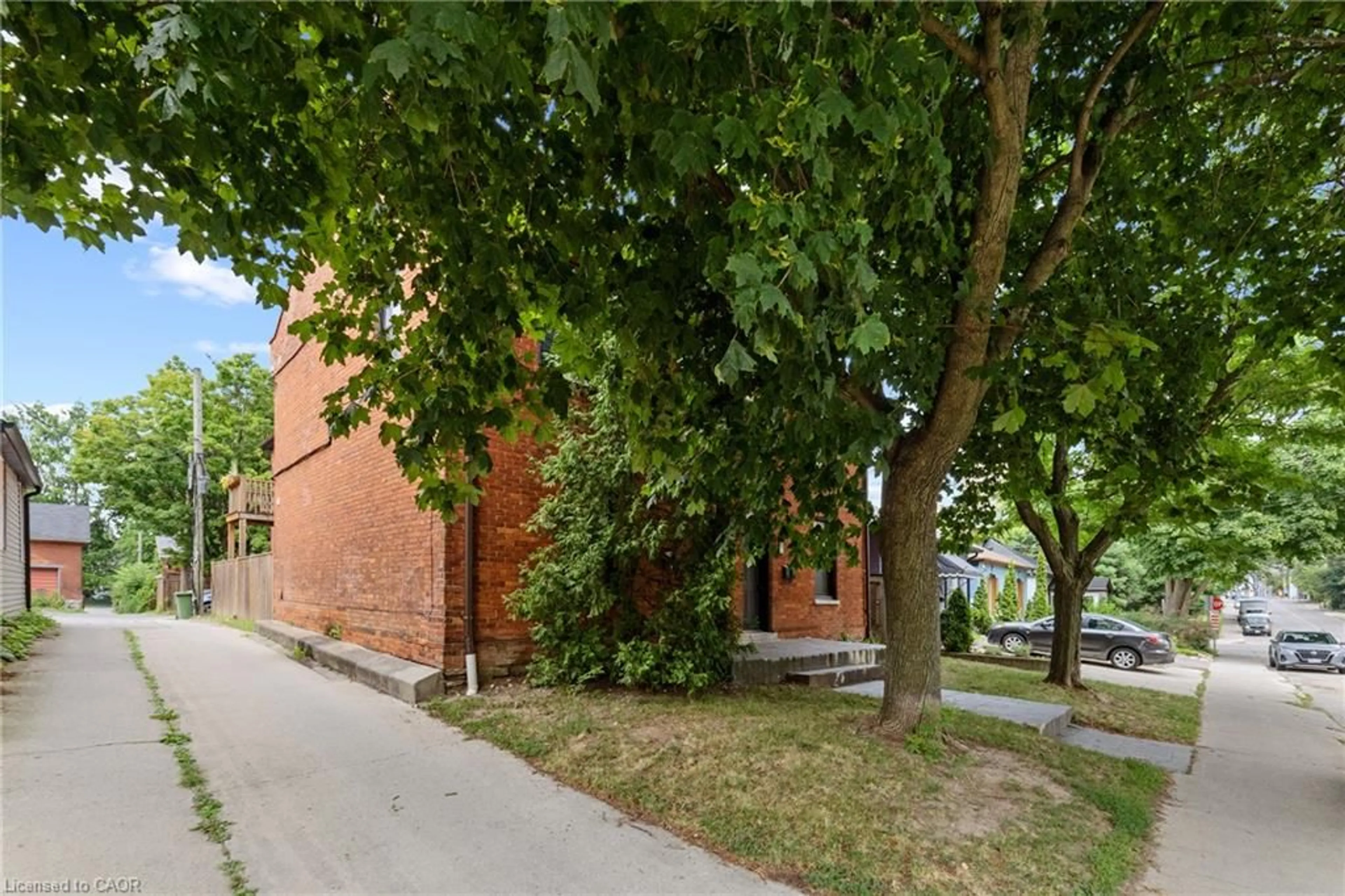 Home with brick exterior material, street for 188-190 Caroline St, Hamilton Ontario L8P 3L2