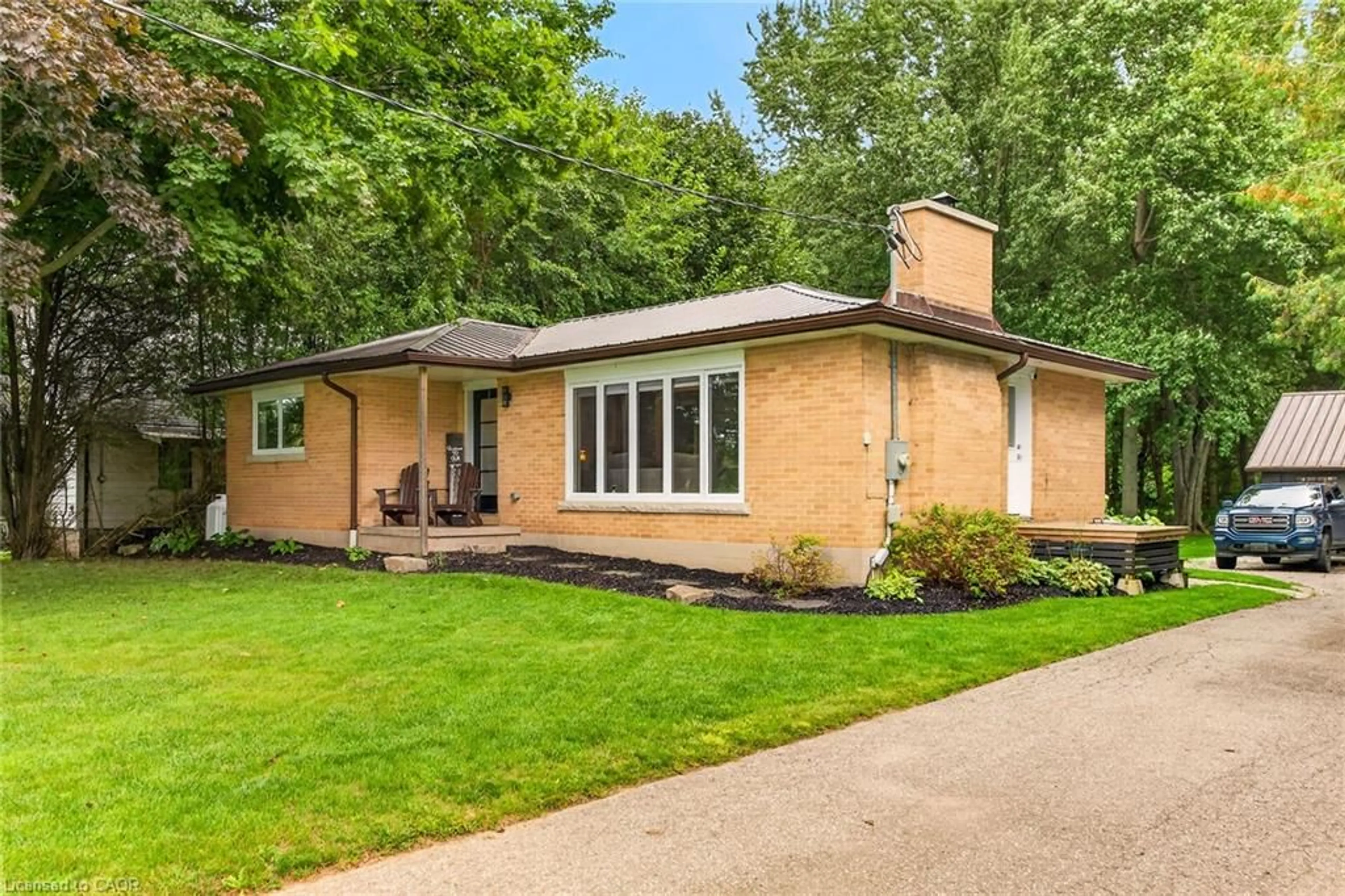 Home with brick exterior material, street for 2098 St. John's Rd, Simcoe Ontario N3Y 4K1