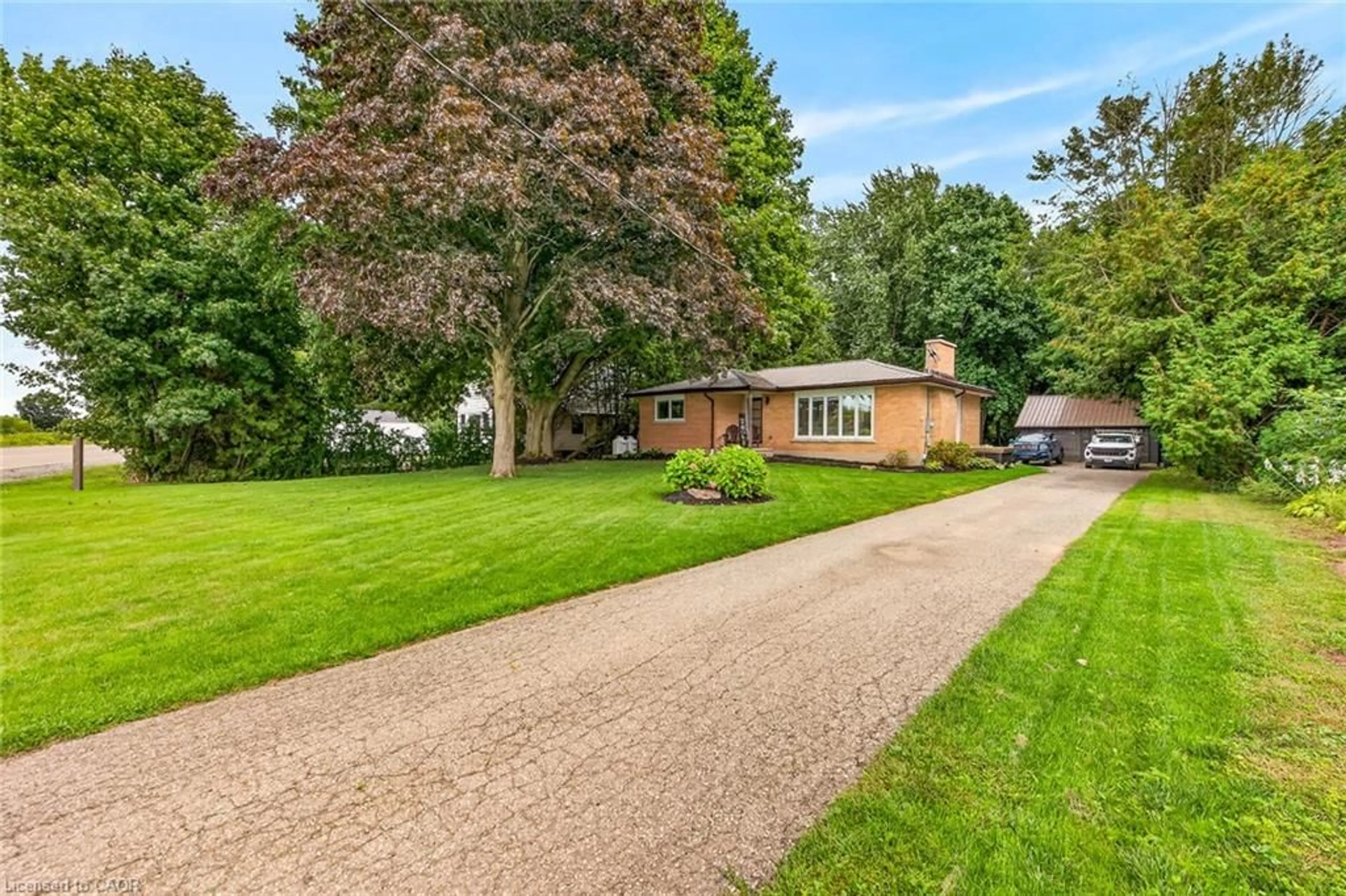 A pic from outside/outdoor area/front of a property/back of a property/a pic from drone, street for 2098 St. John's Rd, Simcoe Ontario N3Y 4K1