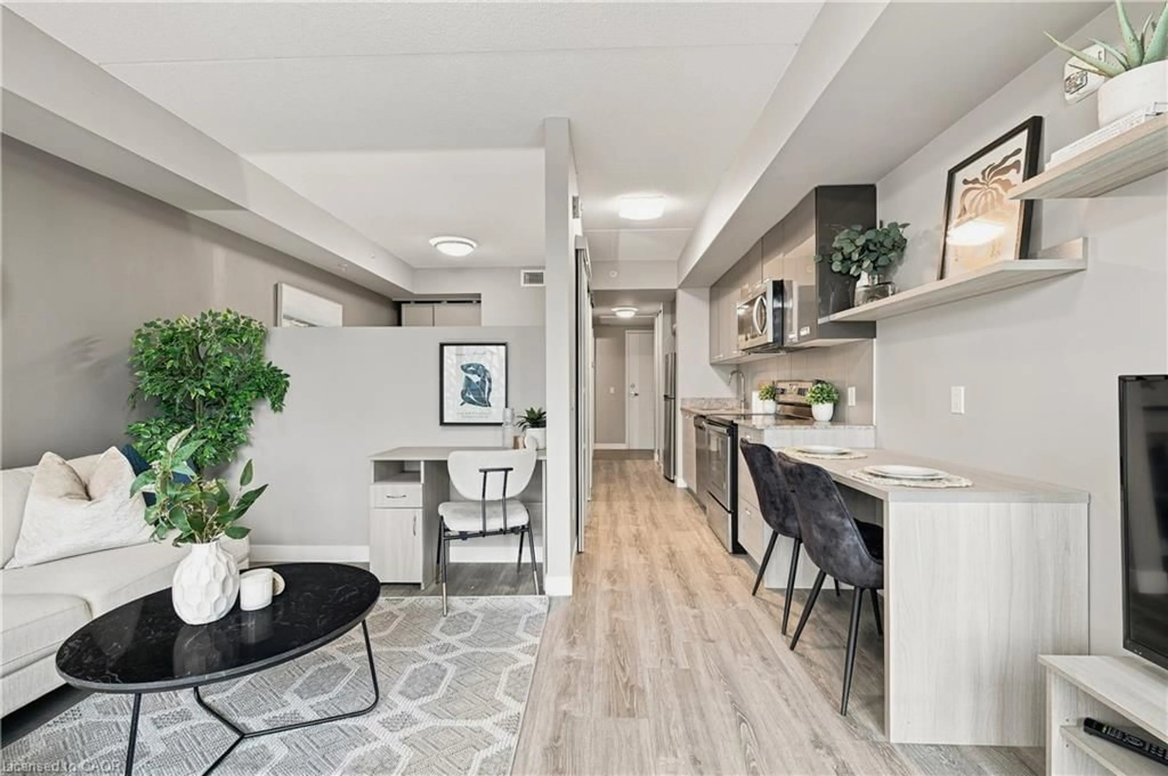 Open concept kitchen, ceramic/tile floor for 250 Albert St #615, Waterloo Ontario N2L 3W5