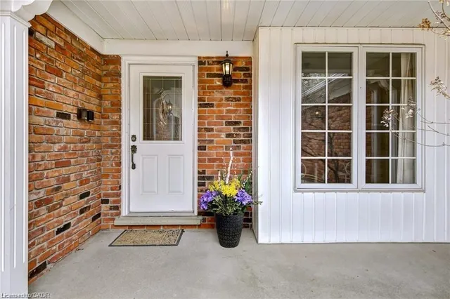 700 Glasgow St #3, Kitchener 2