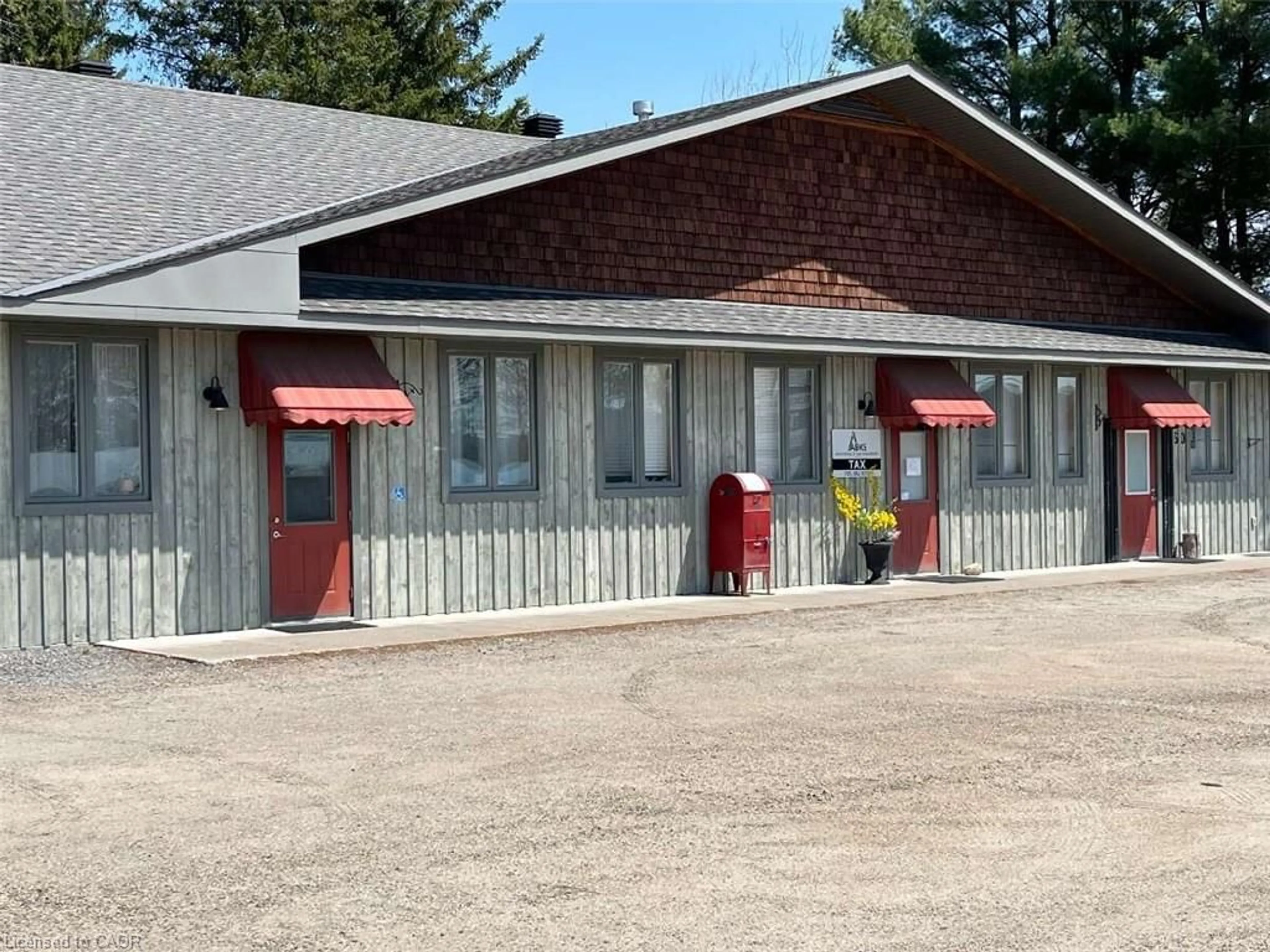 Unknown for 60 Ontario St #3, Burk's Falls Ontario P0A 1C0