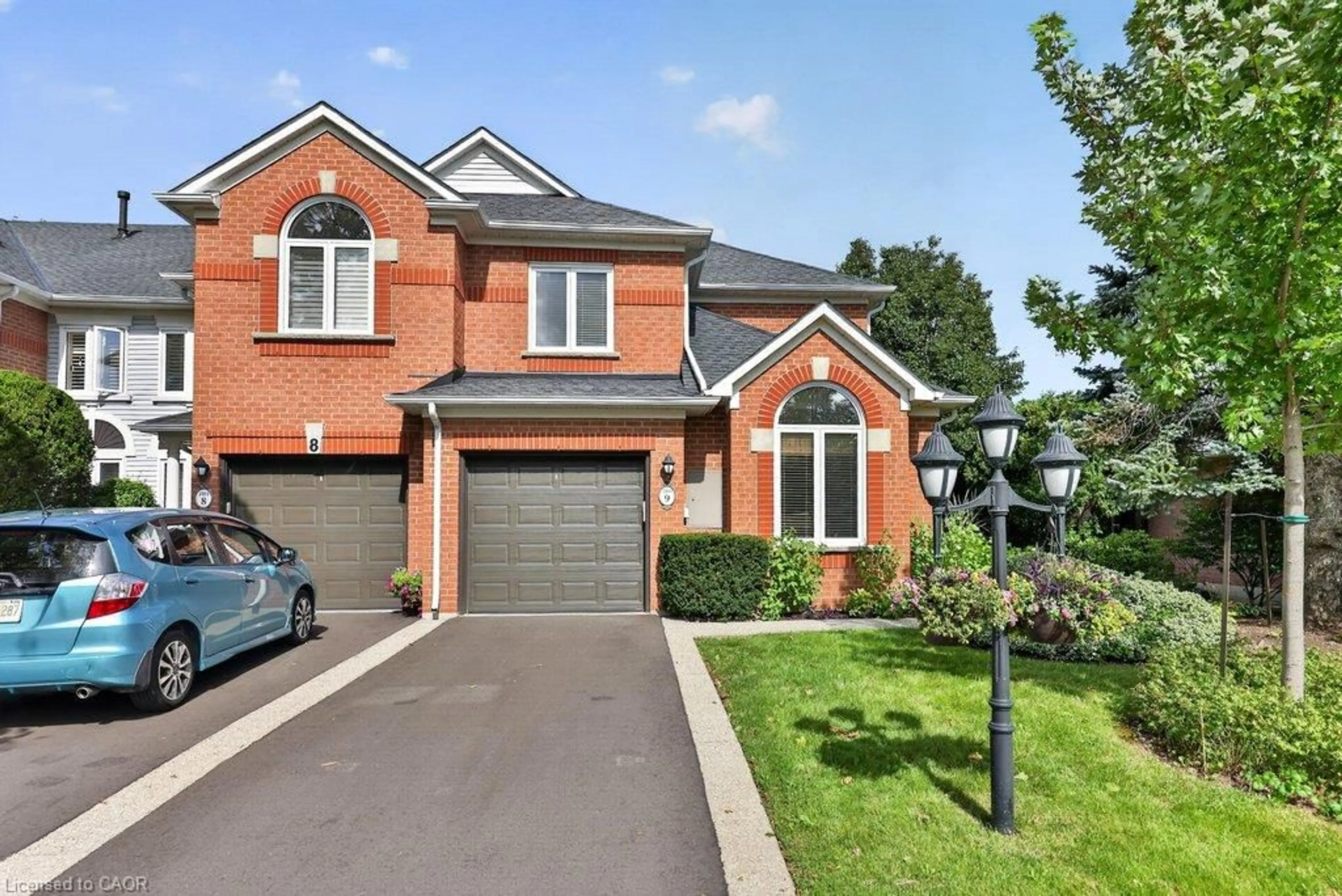 Home with brick exterior material, street for 2103 Berwick Dr #9, Burlington Ontario L7M 4B7