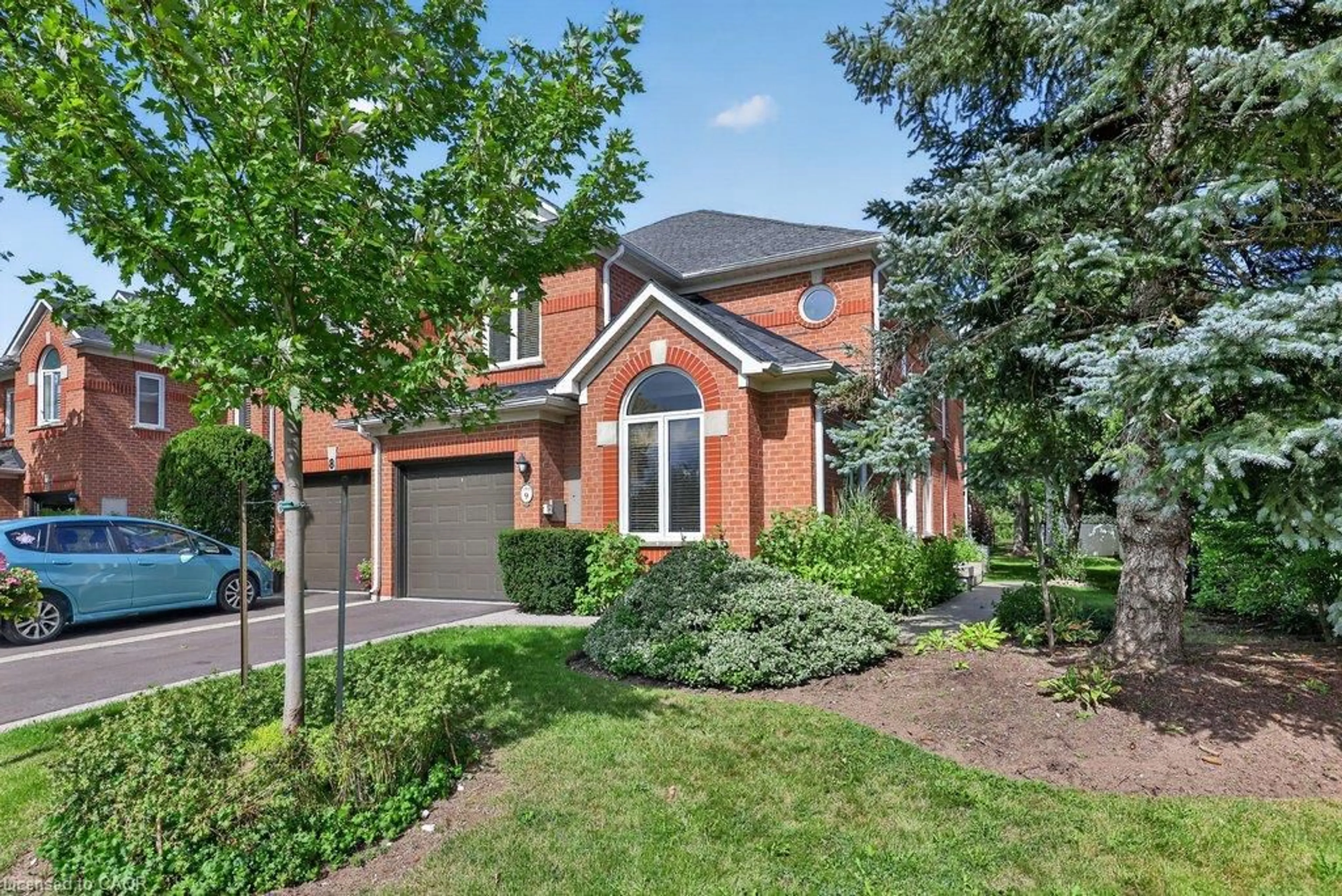 Home with brick exterior material, street for 2103 Berwick Dr #9, Burlington Ontario L7M 4B7