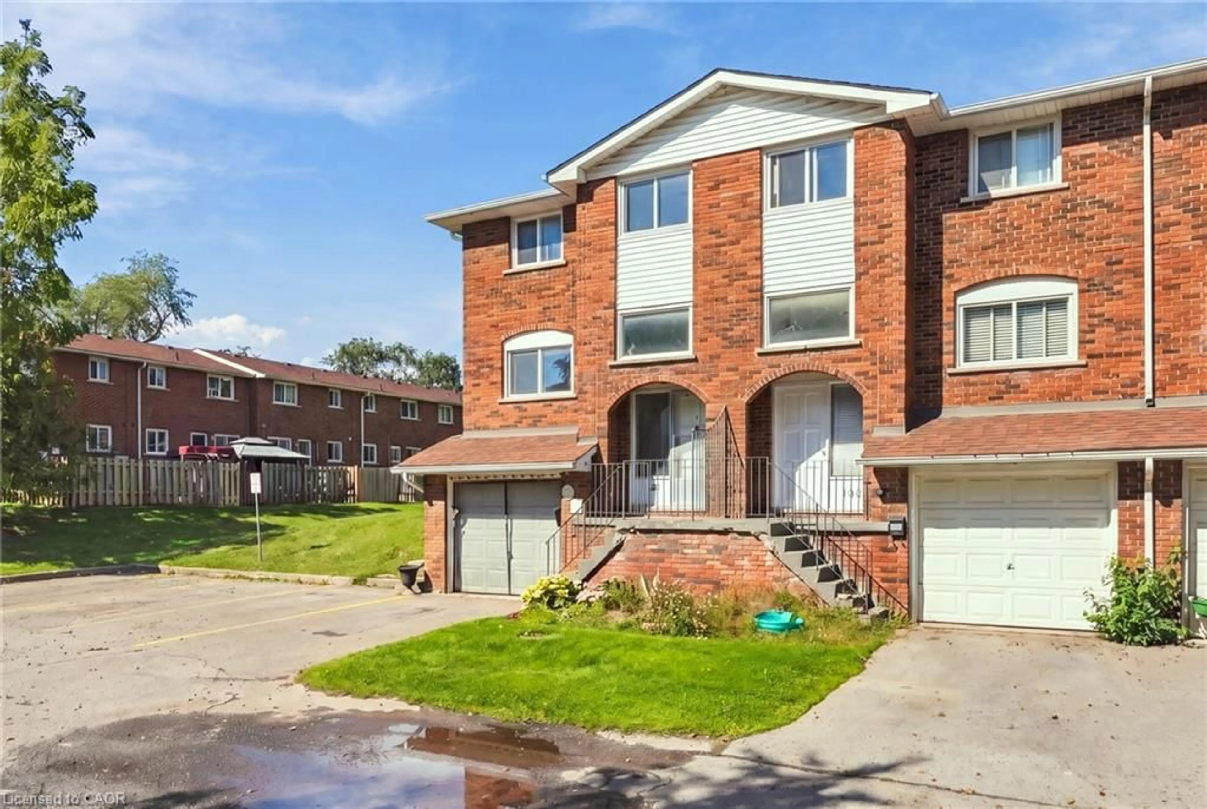 Home with brick exterior material, street for 137 Main St, Dunnville Ontario N1A 3C8