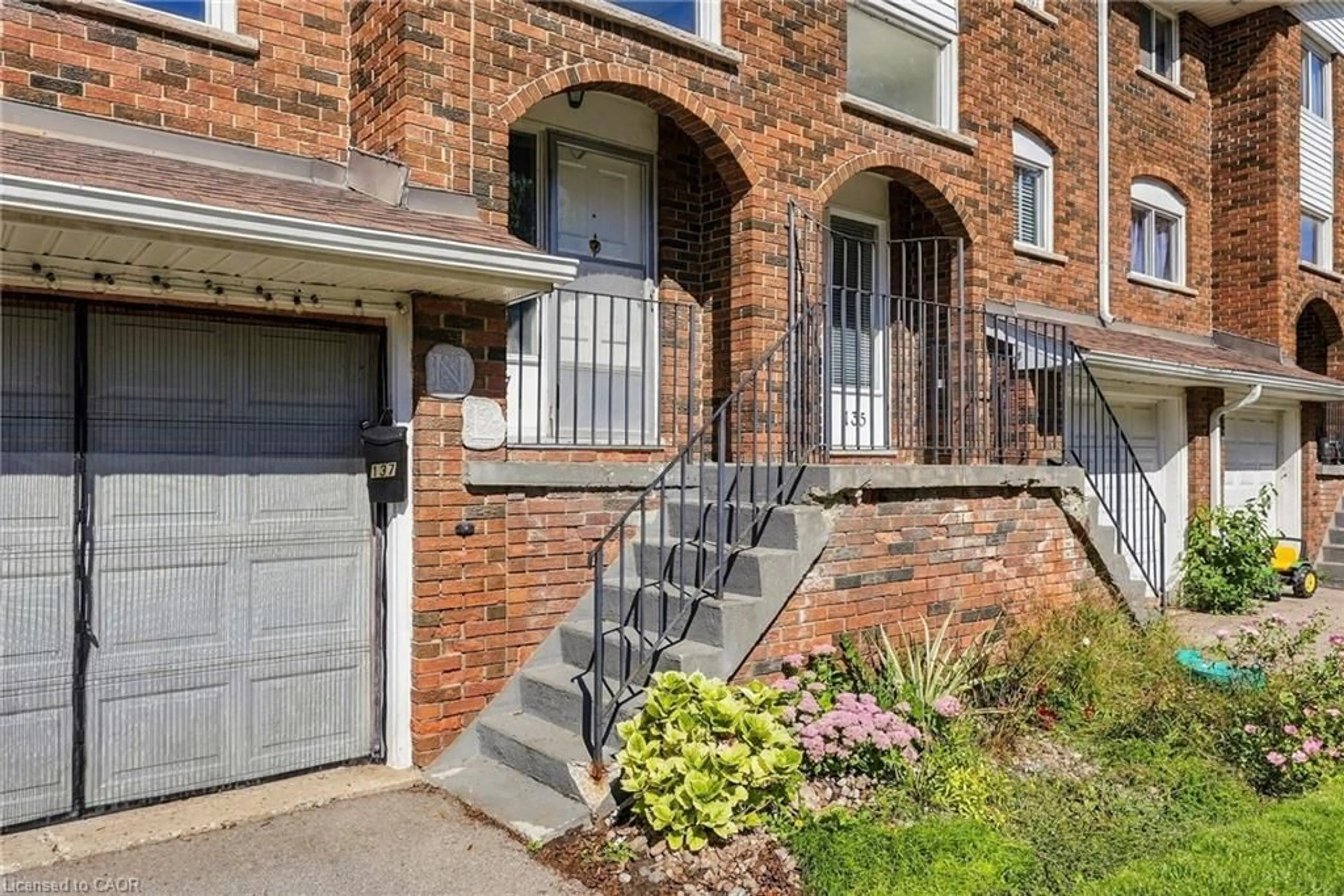 Home with brick exterior material, street for 137 Main St, Dunnville Ontario N1A 3C8