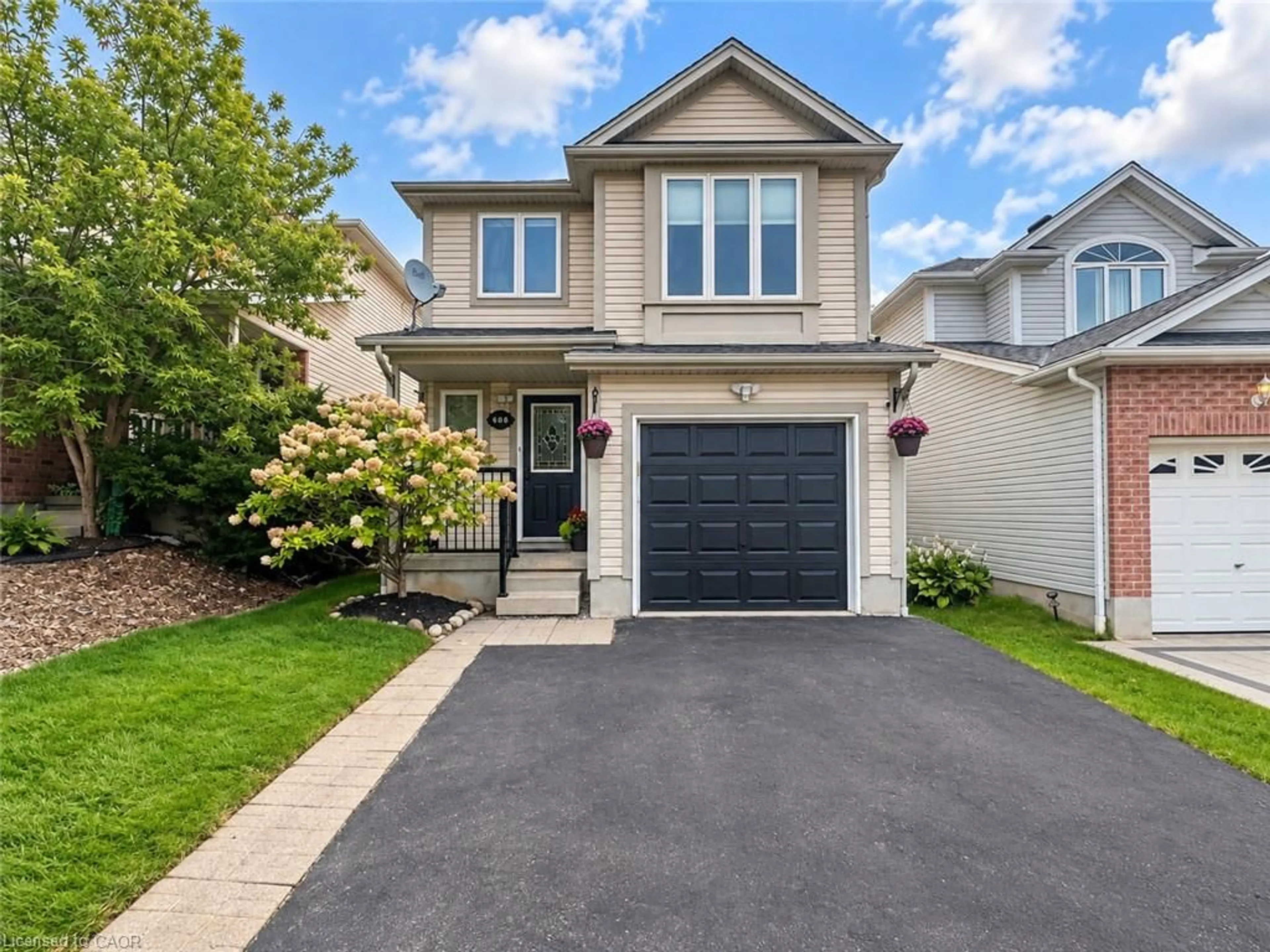 Home with vinyl exterior material, street for 608 Royal Fern St, Waterloo Ontario N2V 2P5