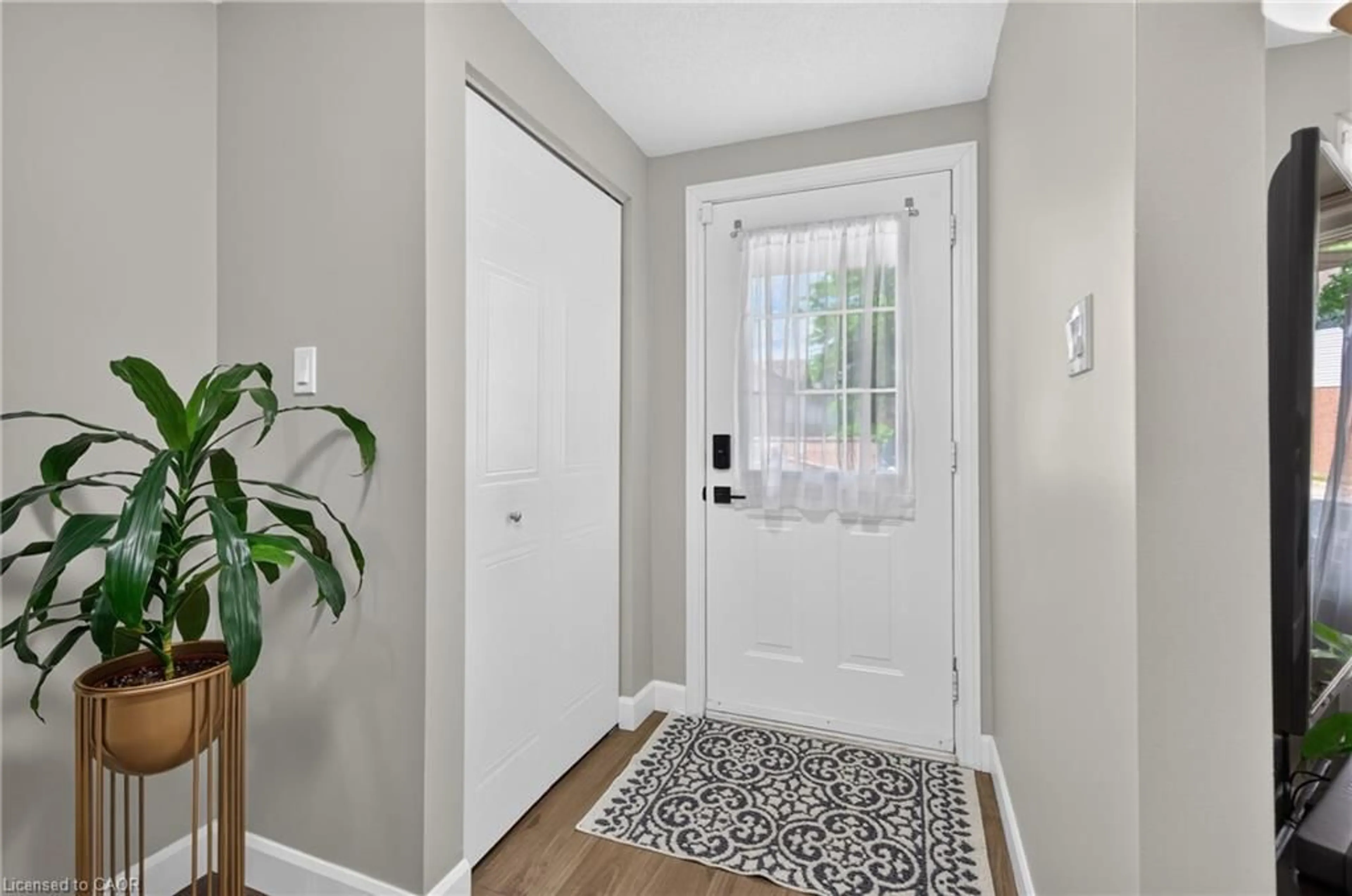 Indoor entryway for 180 Marksam Rd #62, Guelph Ontario N1H 8G4