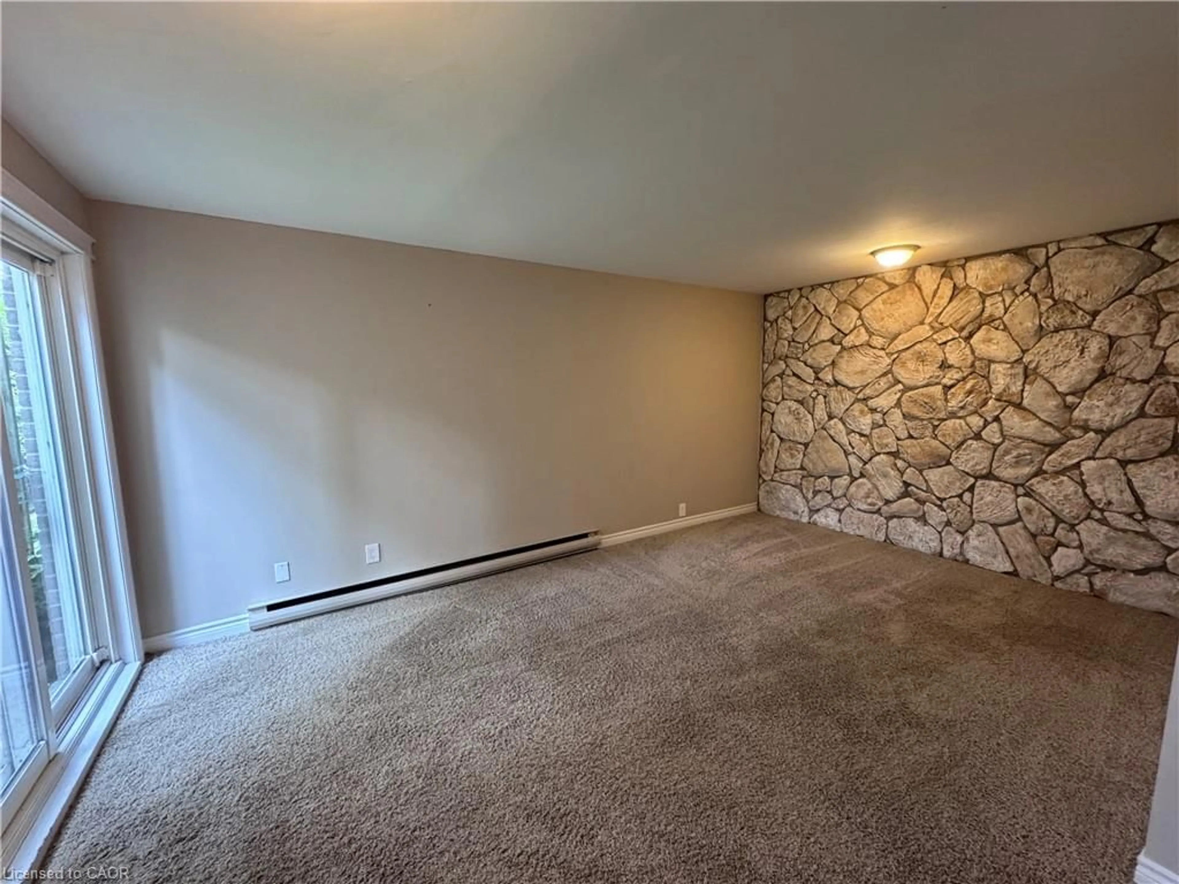A pic of a room for 60 Elmsdale Dr #36, Kitchener Ontario N2E 2G4