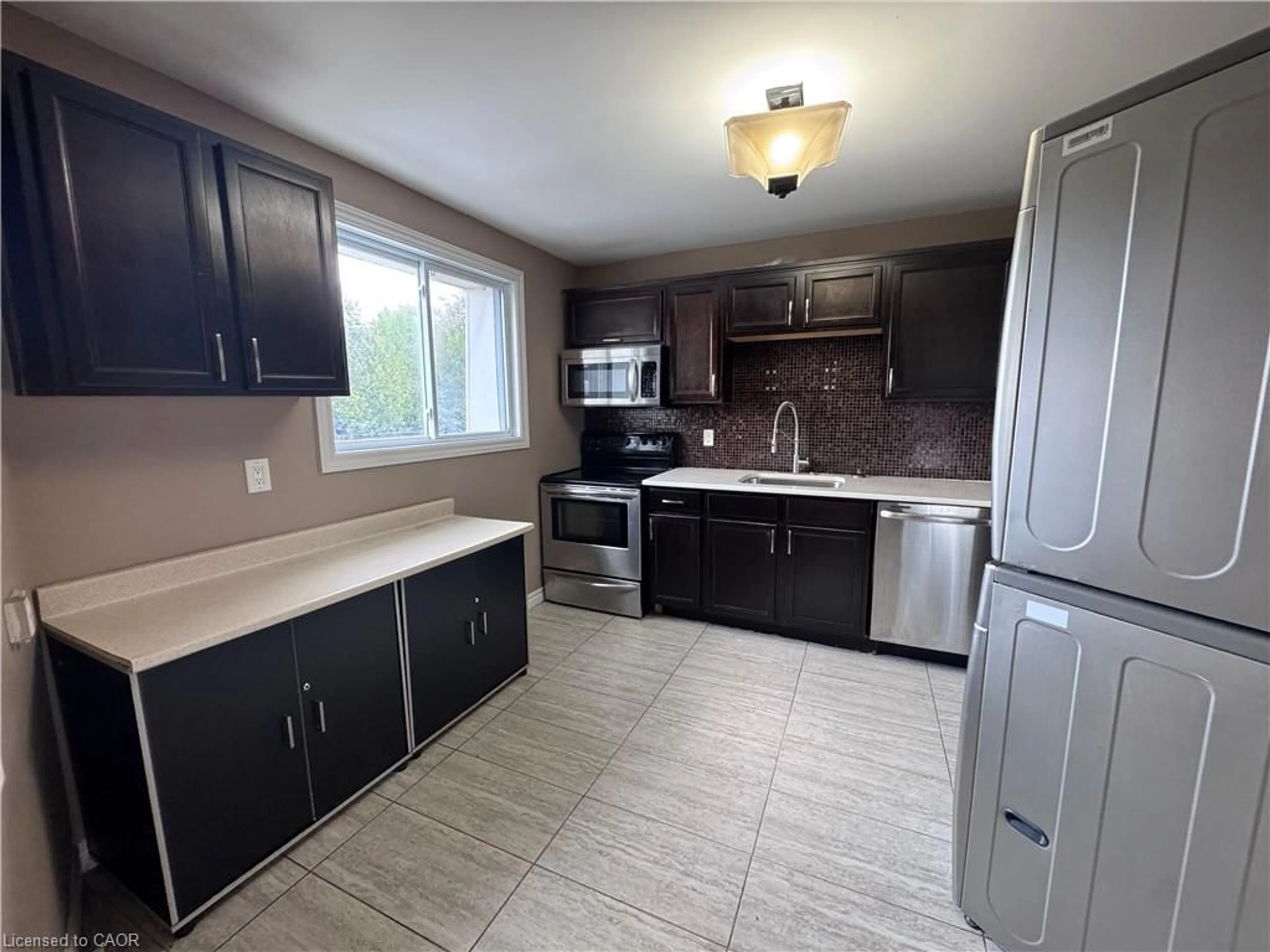 Unknown for 60 Elmsdale Dr #36, Kitchener Ontario N2E 2G4
