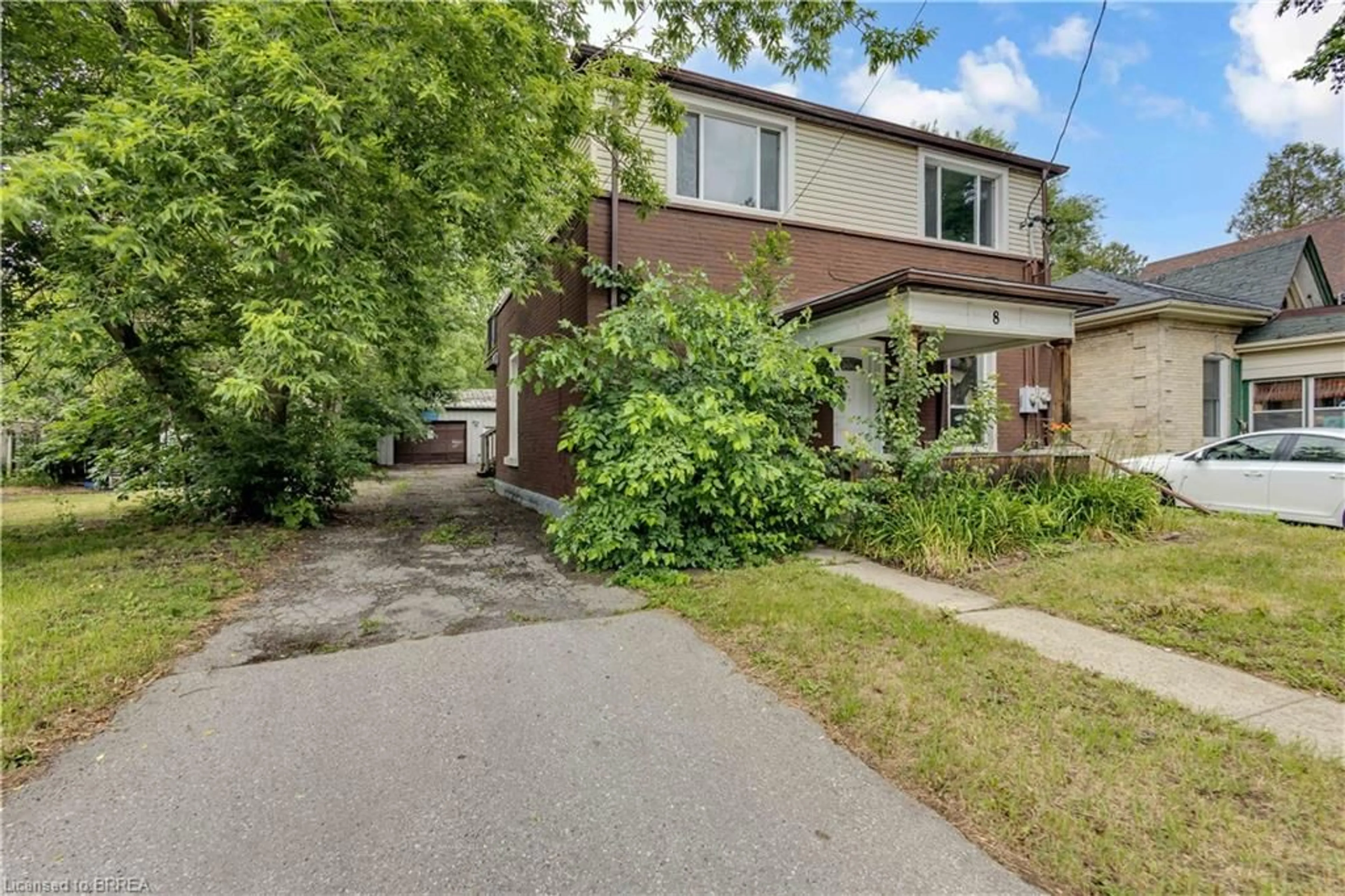 Unknown for 8 Victoria St, Brantford Ontario N3S 3J7