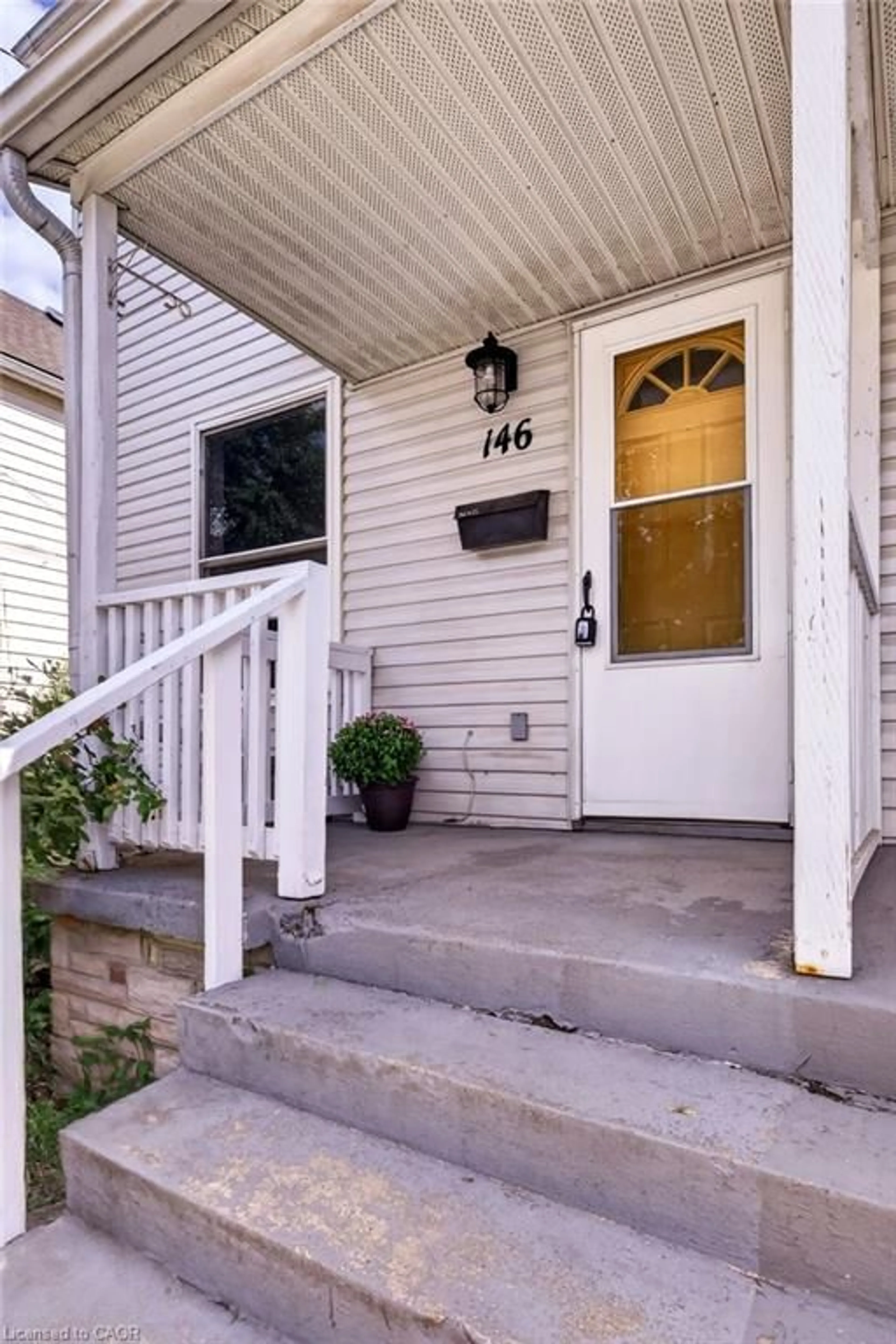 Unknown for 146 Barnesdale Ave, Hamilton Ontario L8L 6T2
