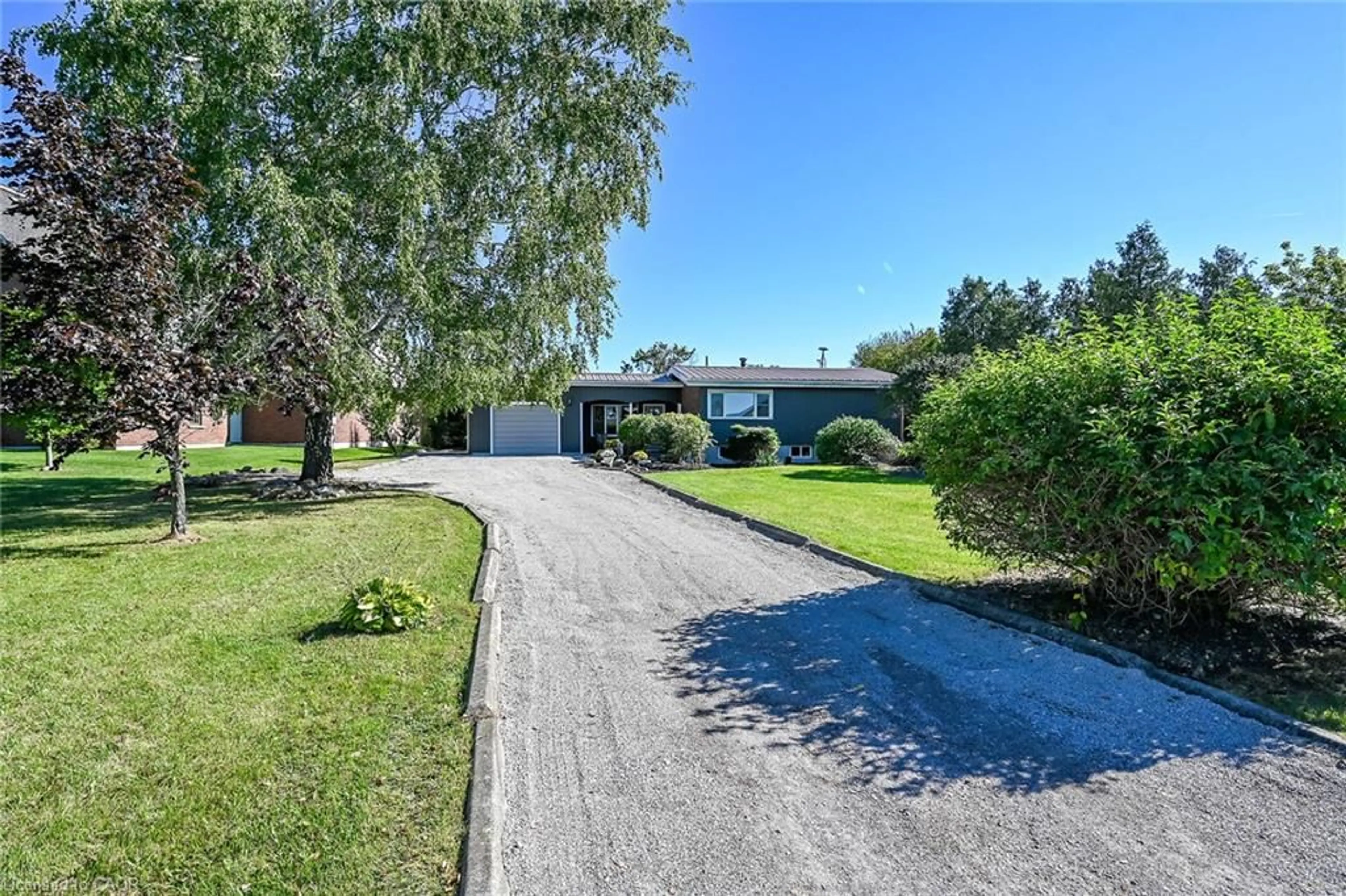 A pic from outside/outdoor area/front of a property/back of a property/a pic from drone, street for 6176 Rainham Rd, Dunnville Ontario N1A 2W8