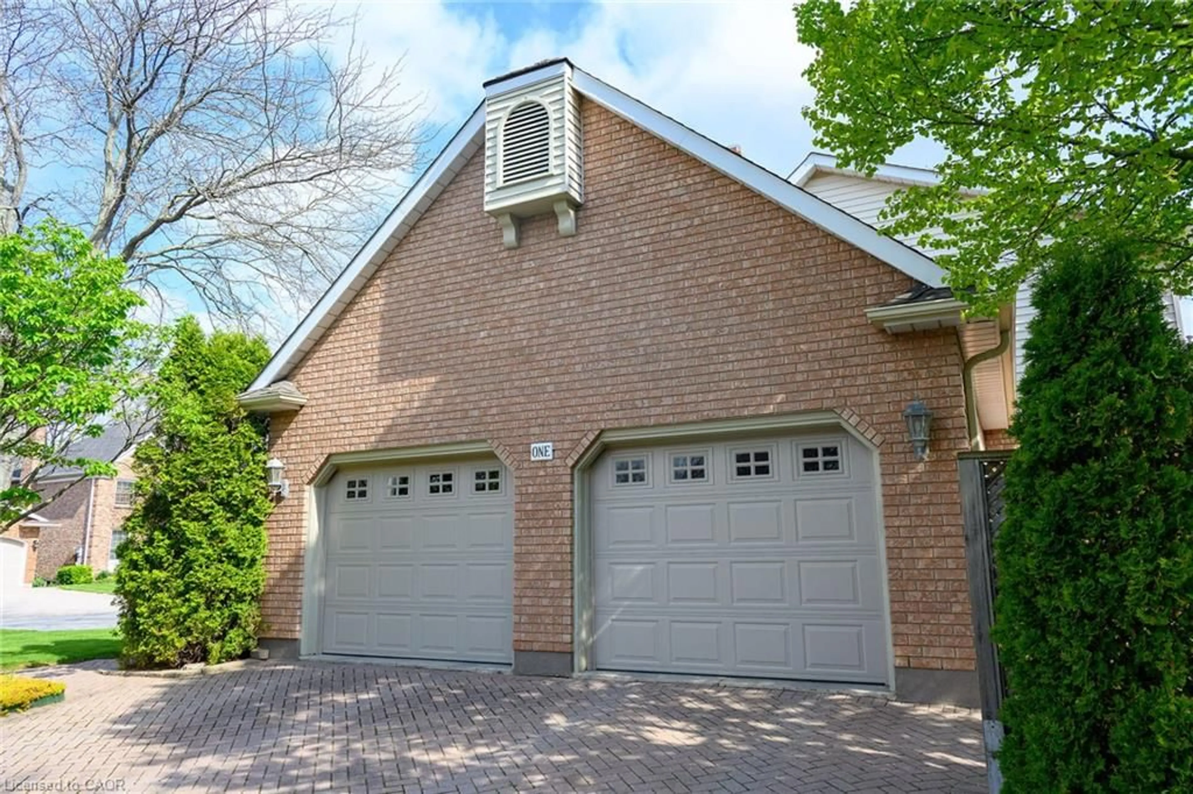 Home with brick exterior material, street for 1 Captain Tenbrock Terr, St. Catharines Ontario L2W 1B2