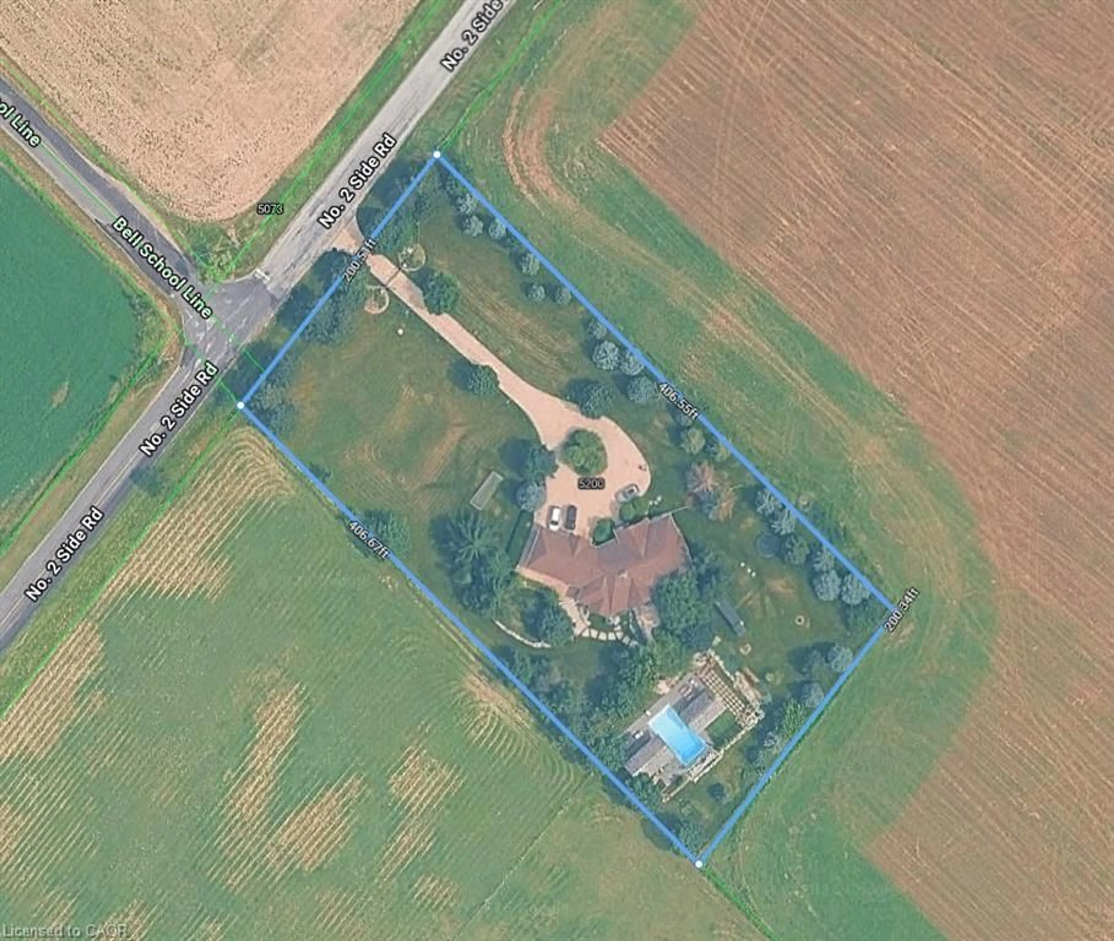 A pic from outside/outdoor area/front of a property/back of a property/a pic from drone, building for 5200 No 2 Side Rd, Milton Ontario L9E 0R2
