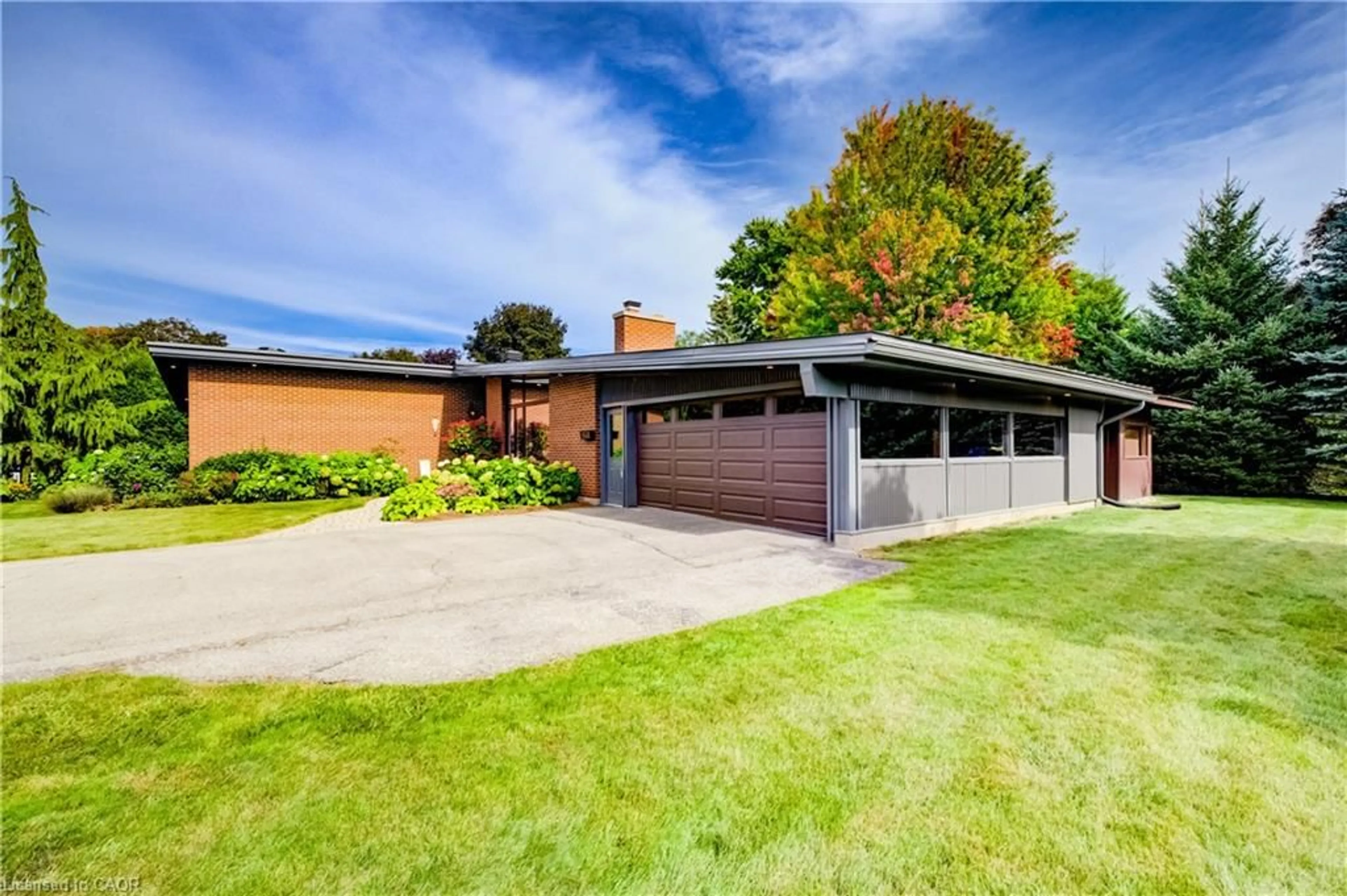 Home with brick exterior material, street for 210 Princess St, Fergus Ontario N1M 1Y3