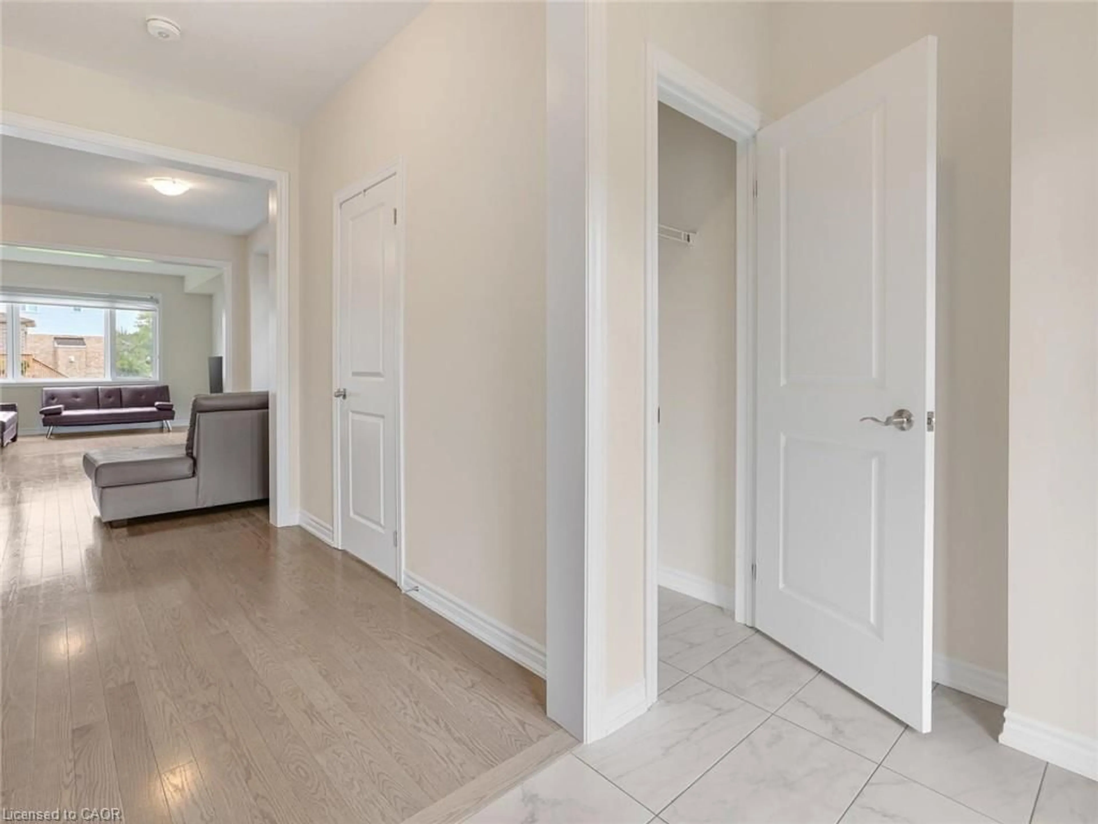 Indoor entryway for 5 Heming St, Paris Ontario N3L 0M5
