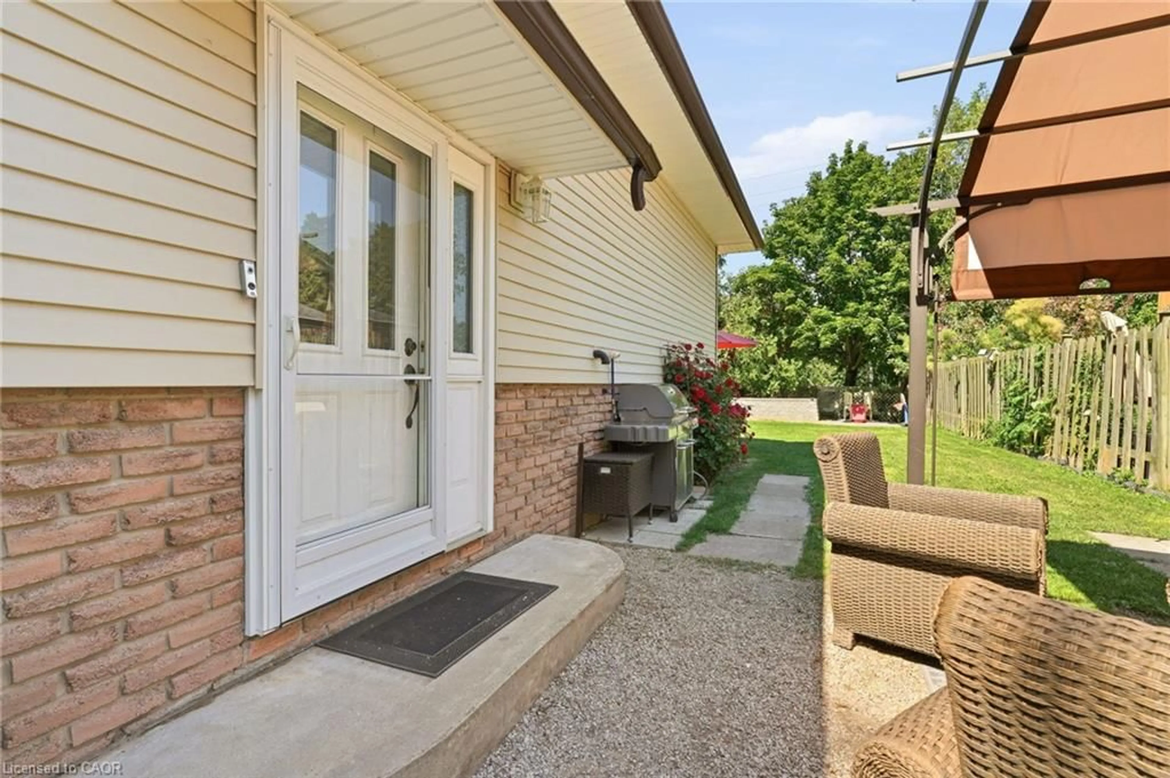 Unknown for 3 Glengrove Ave, Grimsby Ontario L3M 4L6