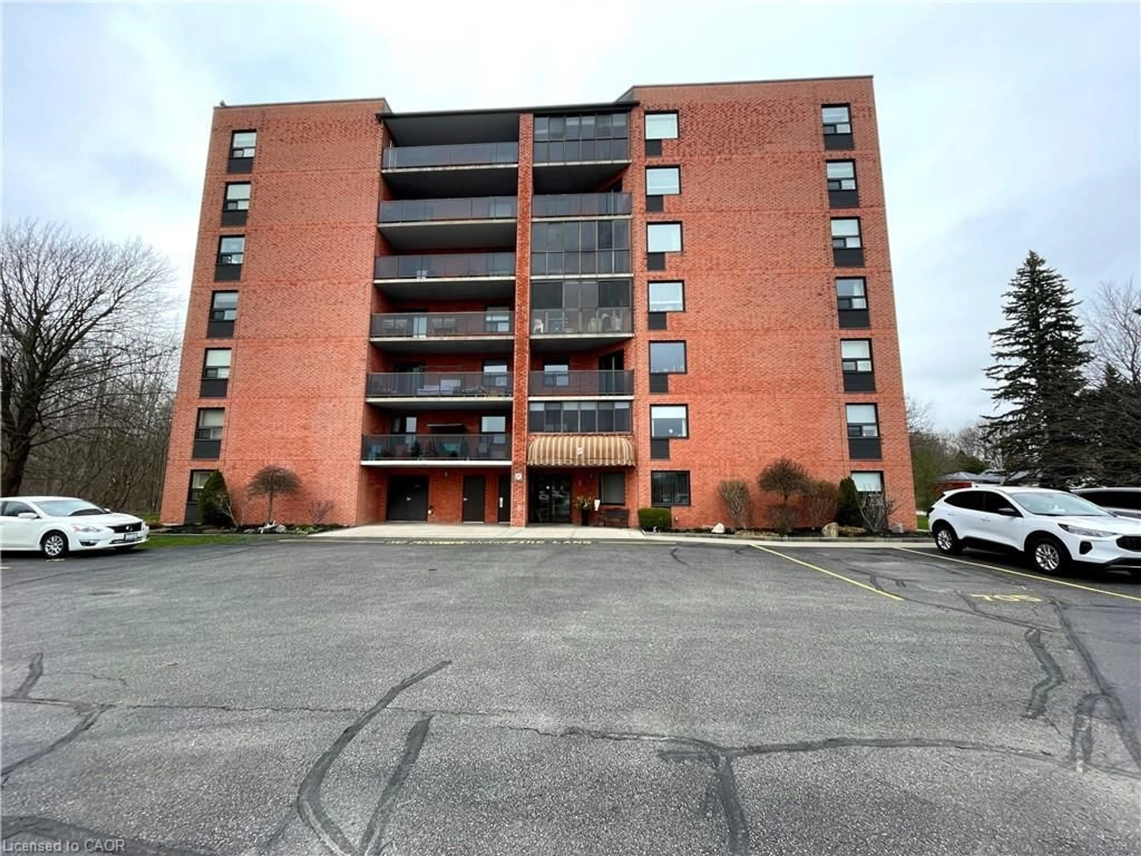 Unknown for 5 Mill Pond Crt #606, Simcoe Ontario N3Y 5J6