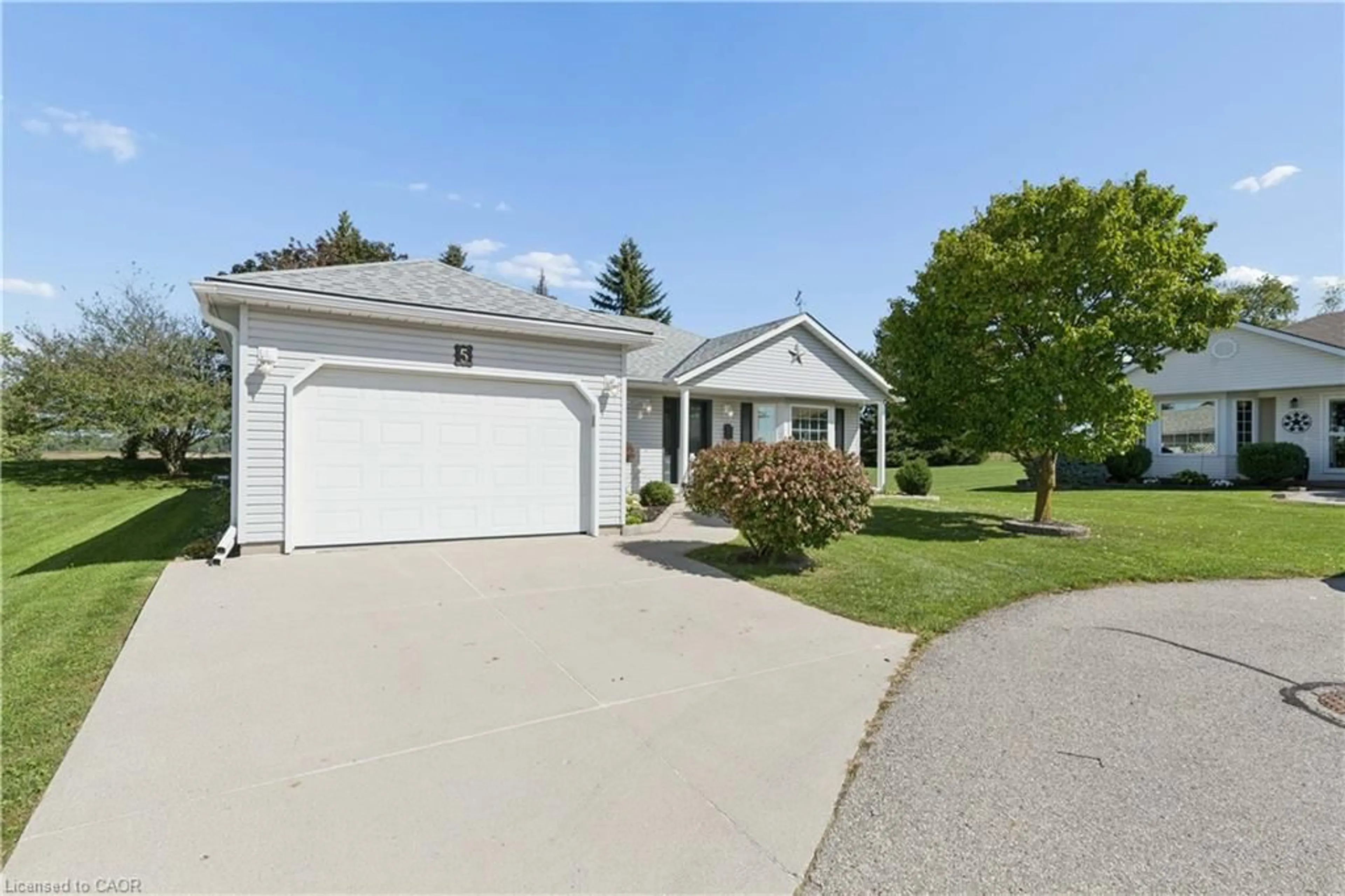 Unknown for 5 Eastview Pl, New Hamburg Ontario N3A 2G4
