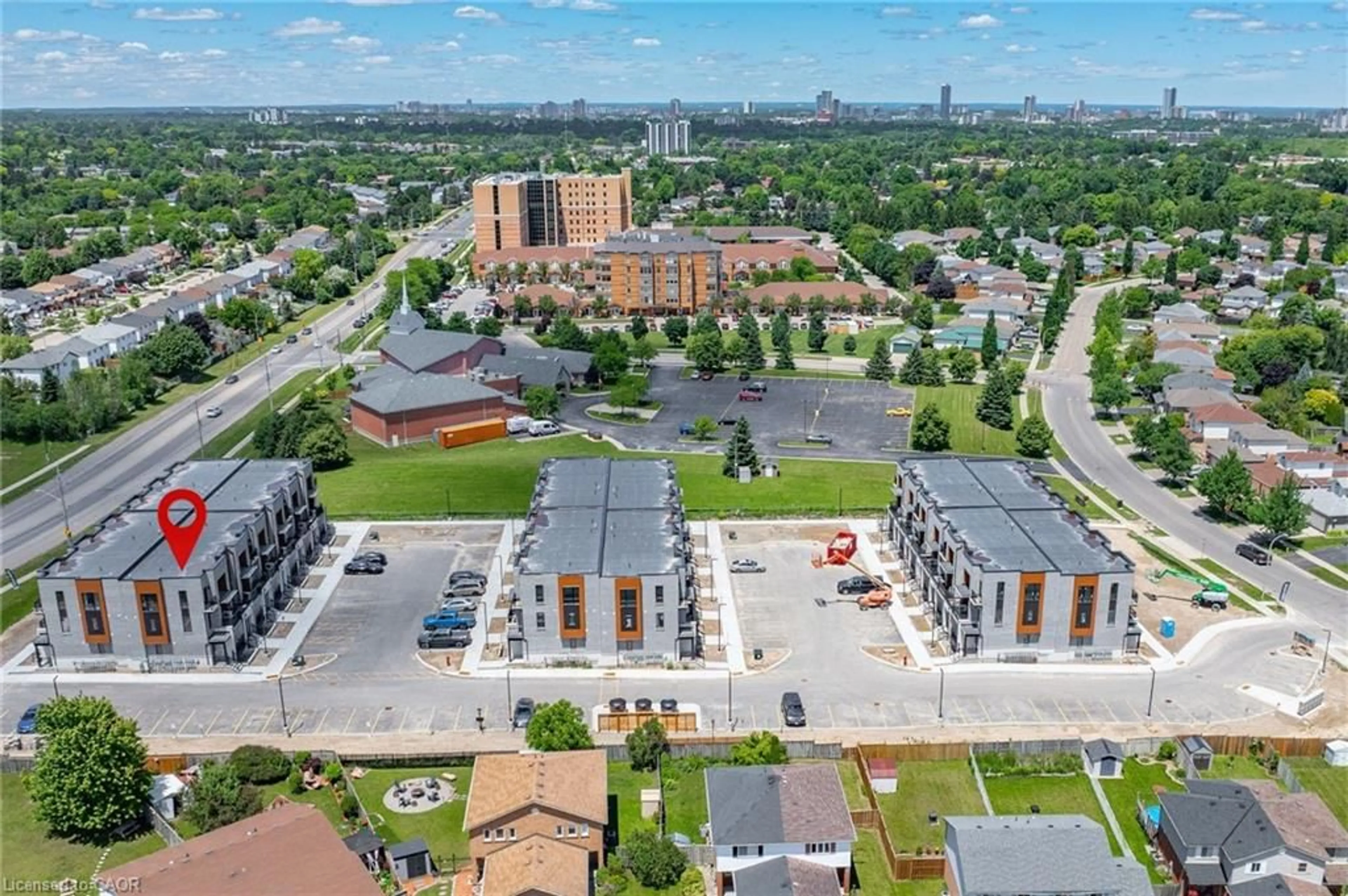 A pic from outside/outdoor area/front of a property/back of a property/a pic from drone, city buildings view from balcony for 525 Erinbrook Dr #C050, Kitchener Ontario N2E 0L4