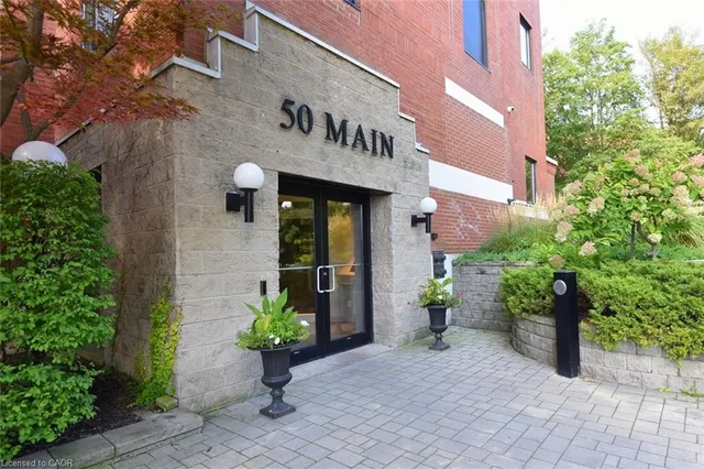 50 Main St #413, Dundas 2