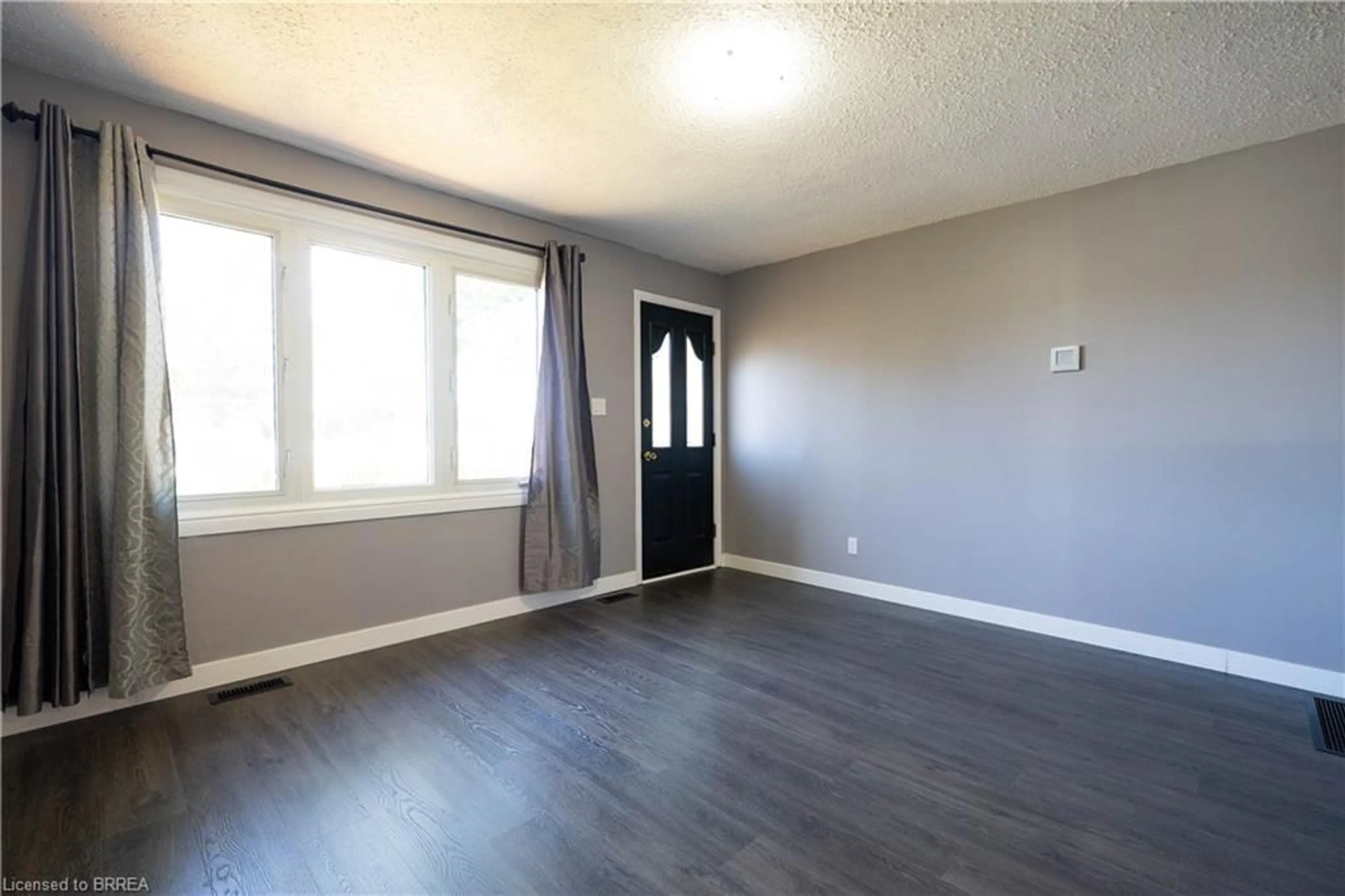 A pic of a room for 1773 Pierre St, Val Caron Ontario P3N 1C4