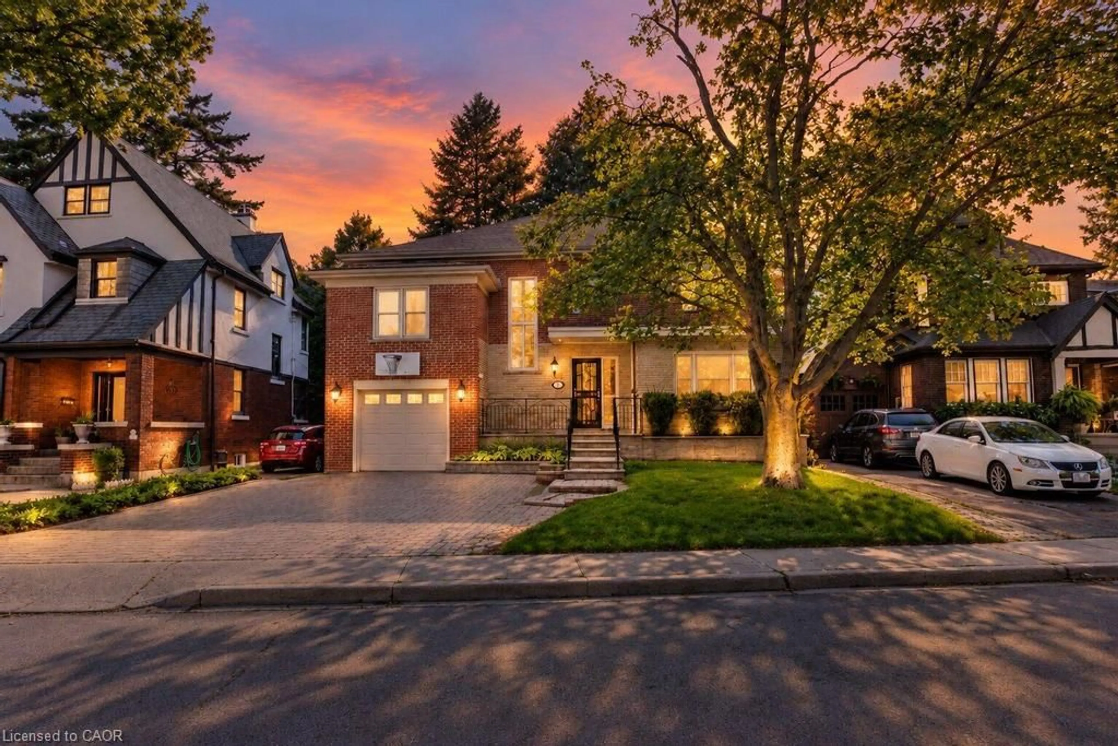 Home with brick exterior material, street for 31 Fairleigh Cres, Hamilton Ontario L8M 2L1
