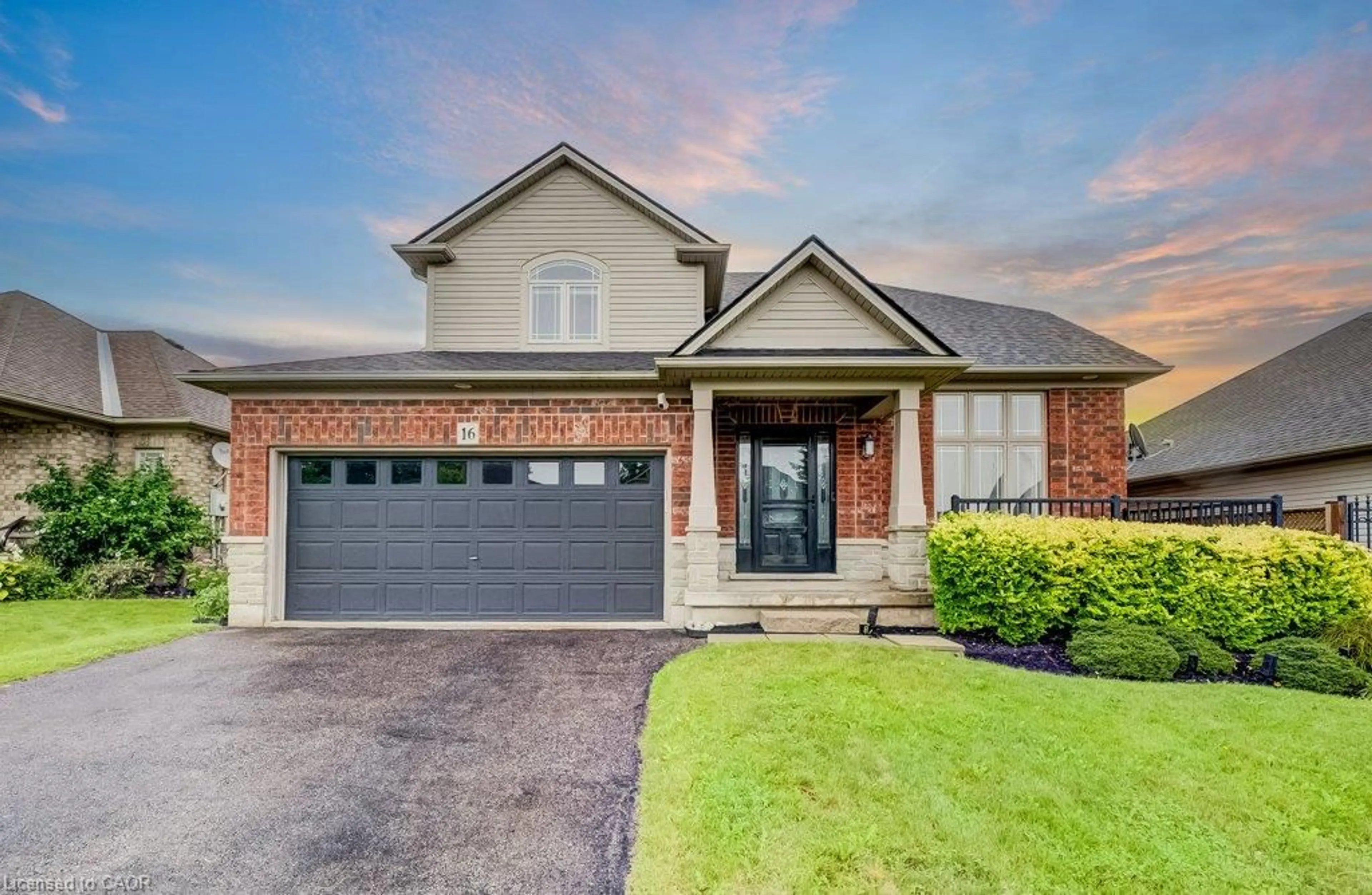 Home with brick exterior material, street for 16 Irongate Dr, Paris Ontario N3L 4G4