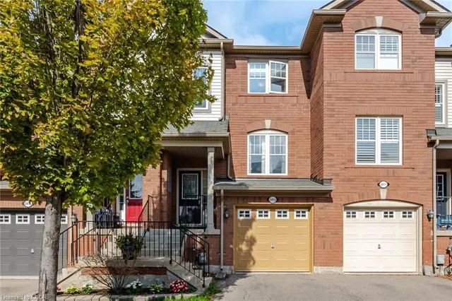 2413 Coho Way, Oakville 2
