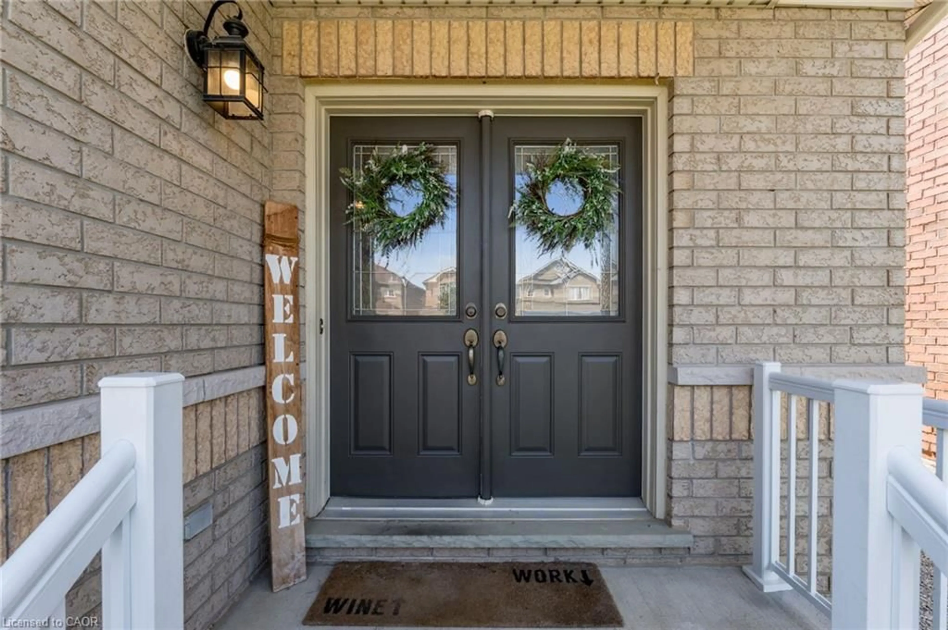 Indoor entryway for 24 Serenity St, Georgetown Ontario L7G 0A9