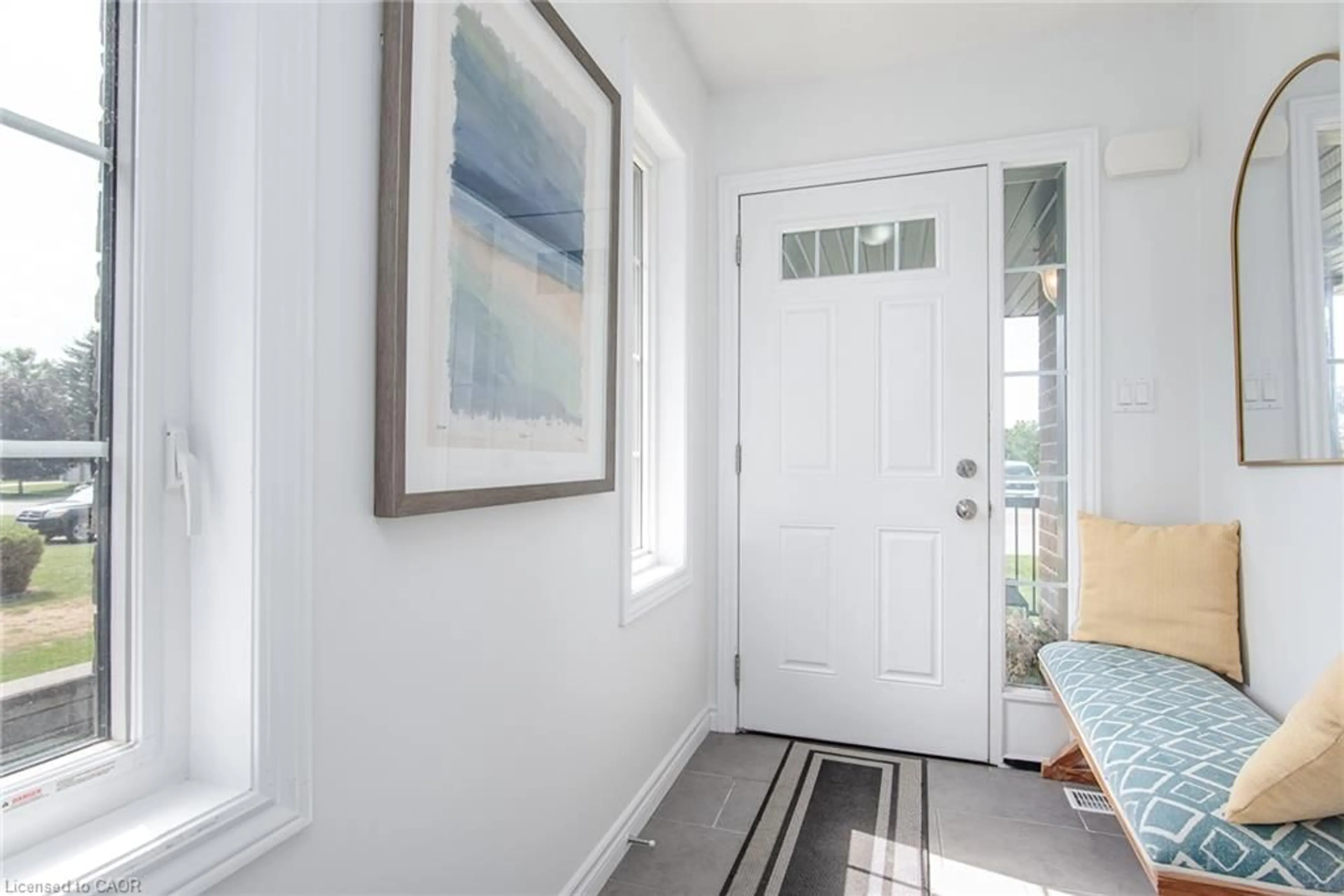 Indoor entryway for 248 Fennel St, Plattsville Ontario N0J 1S0