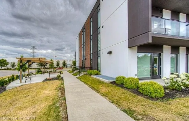 5 Wake Robin Dr #107, Kitchener 5