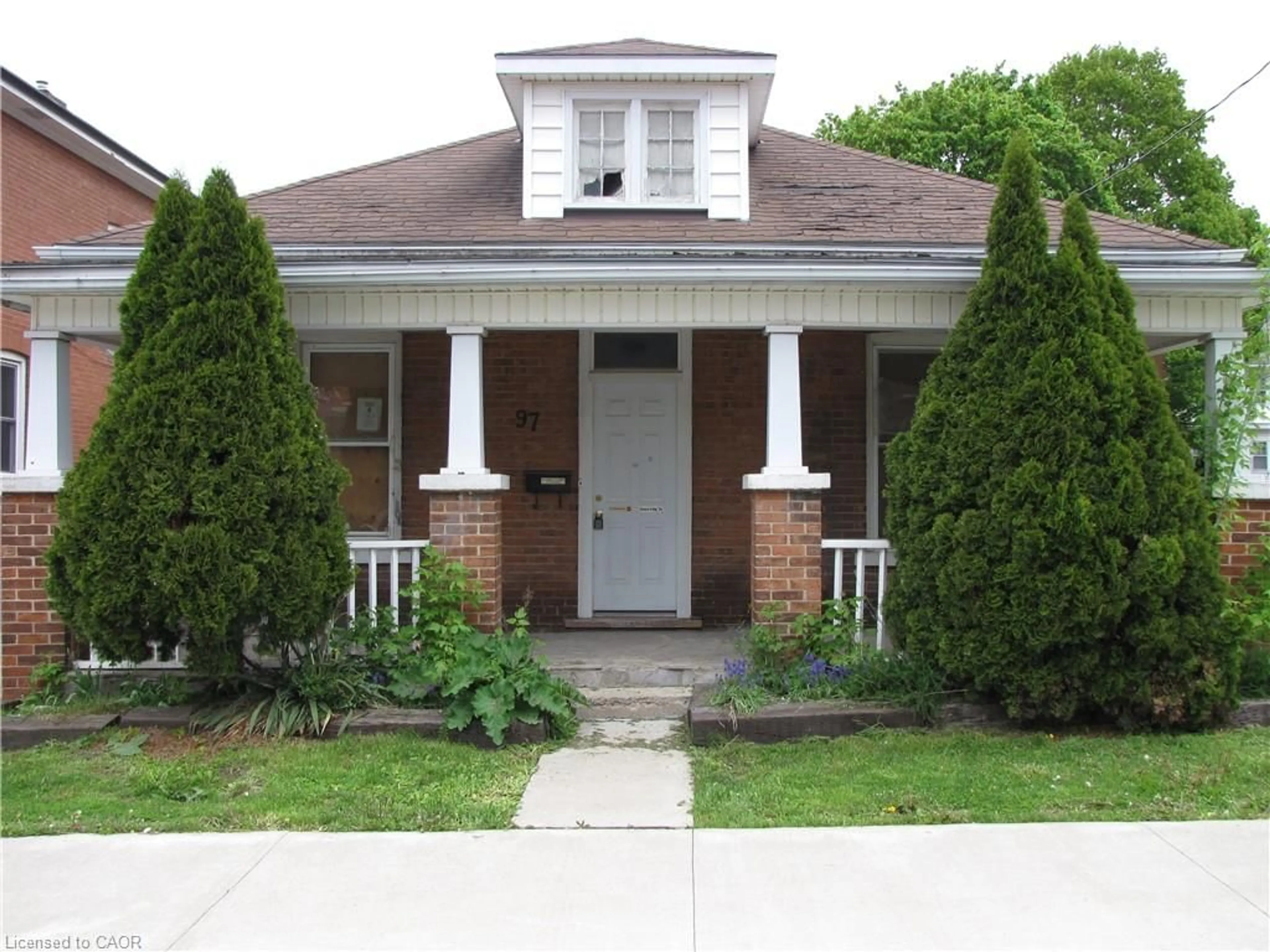 Home with brick exterior material, street for 97 Kent St, Simcoe Ontario N3Y 3S3