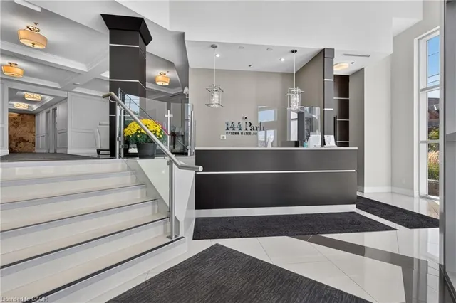 144 Park St #1807, Waterloo 4