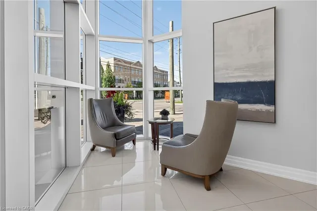 144 Park St #1807, Waterloo 5