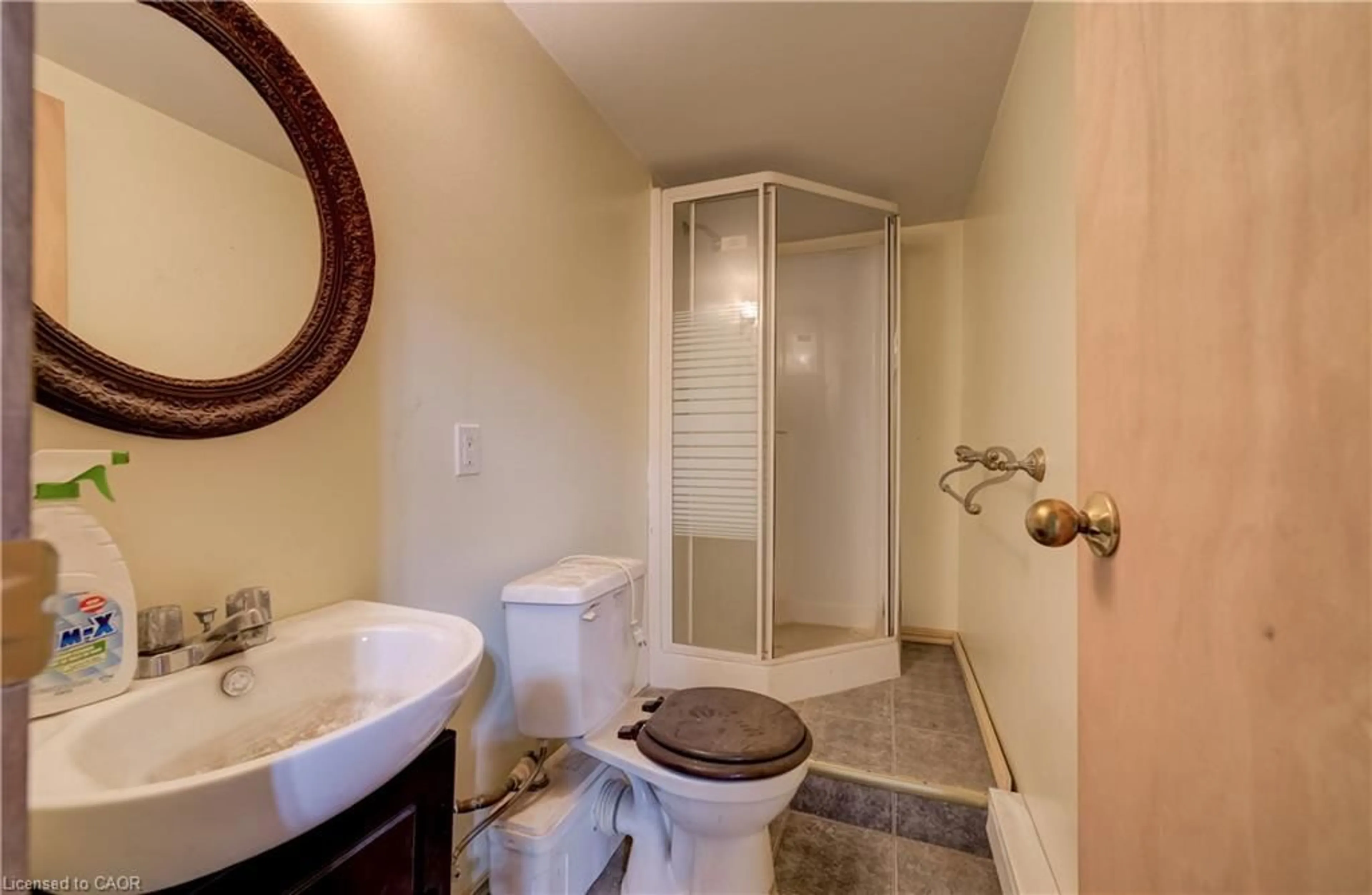 Standard bathroom, ceramic/tile floor for 392172 Grey Rd 109, Holstein Ontario N0G 2A0