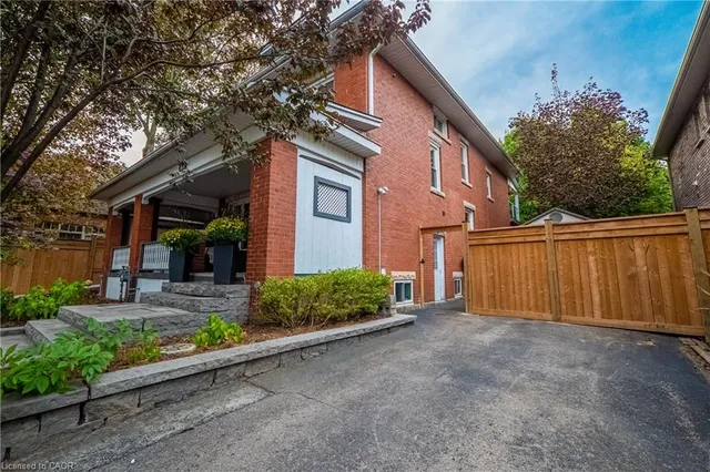283 Plains Rd, Burlington 5